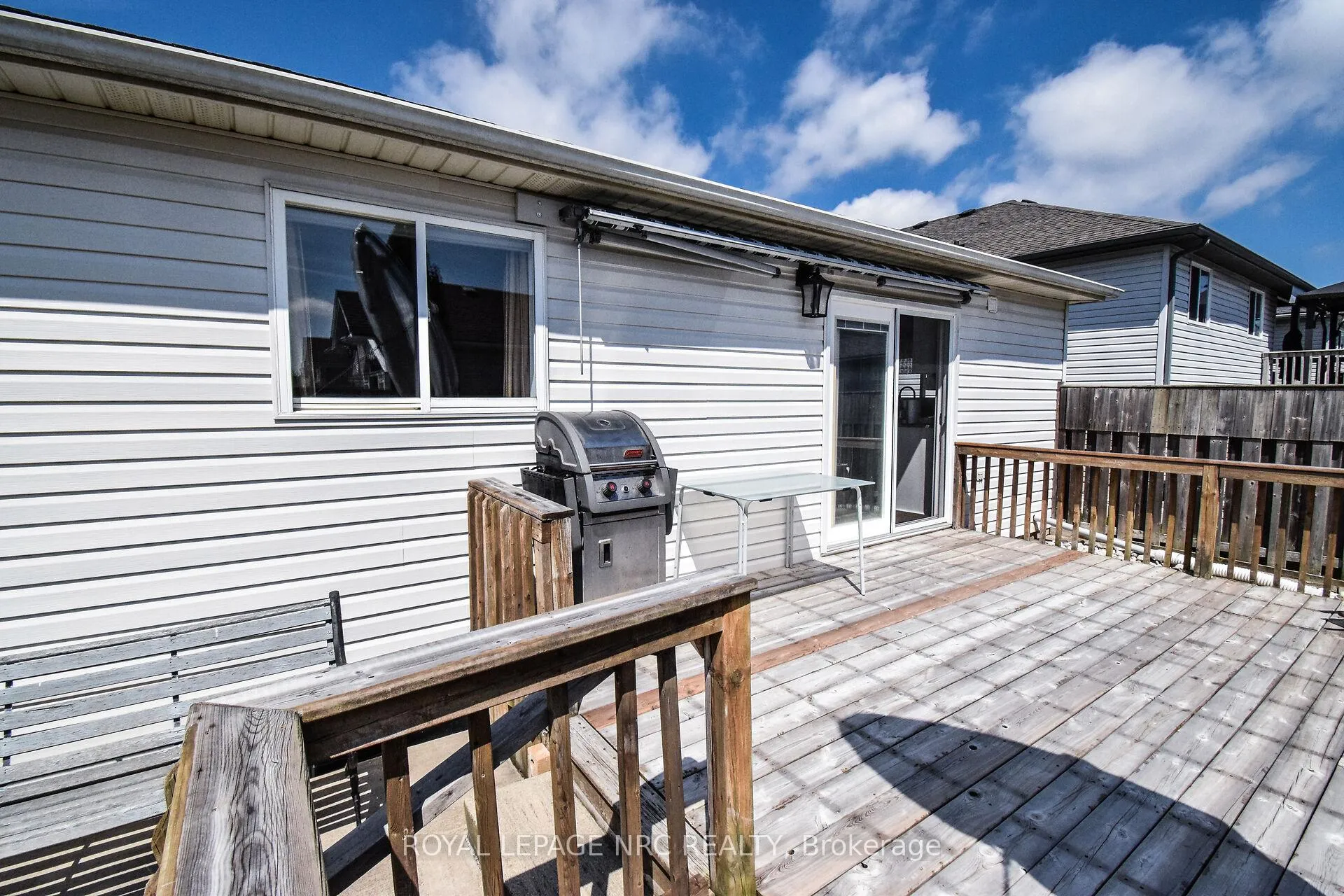Photo 36 of 330 Autumn Crescent, Welland, West Welland — HOMEH