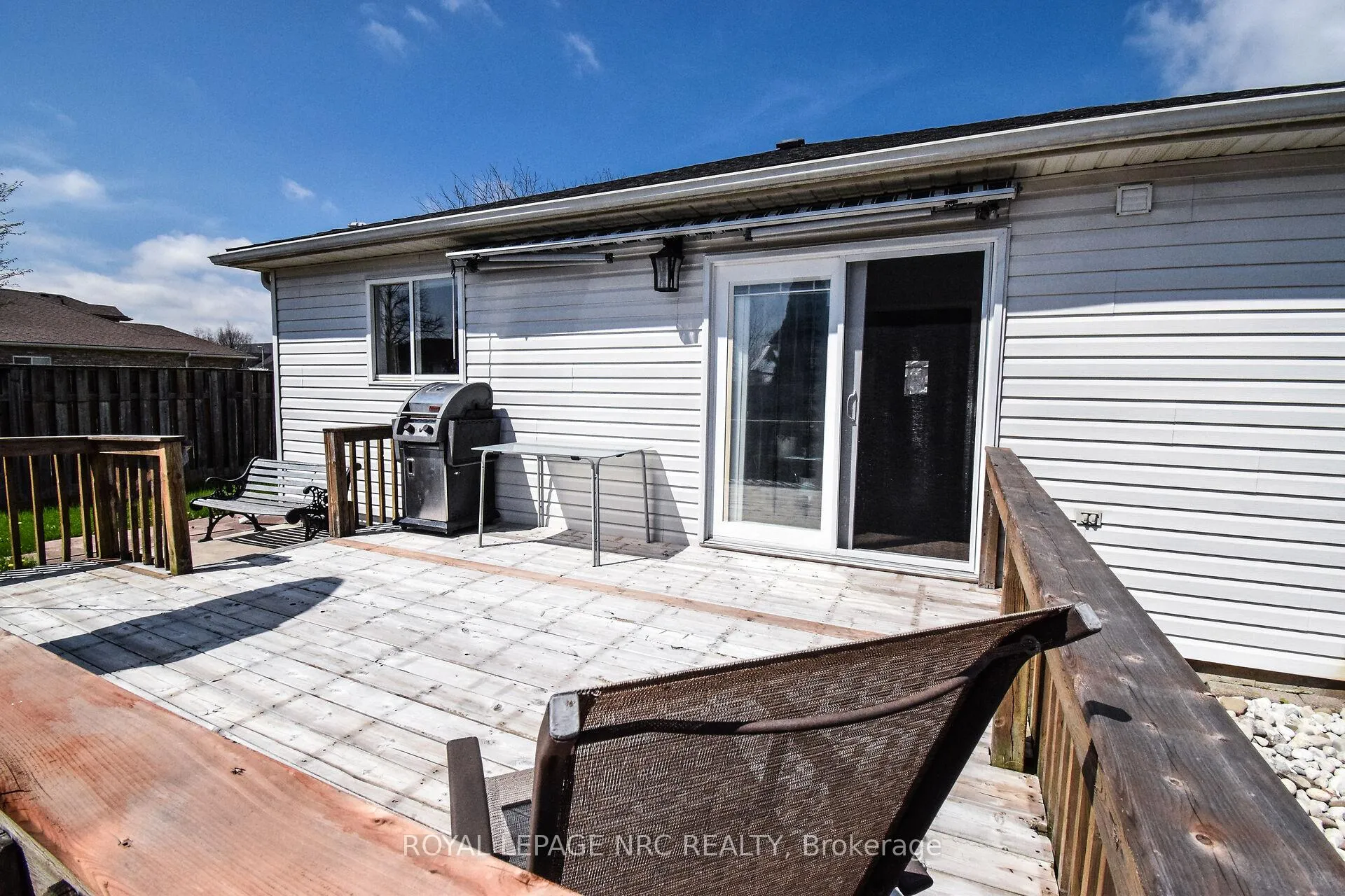 Photo 37 of 330 Autumn Crescent, Welland, West Welland — HOMEH