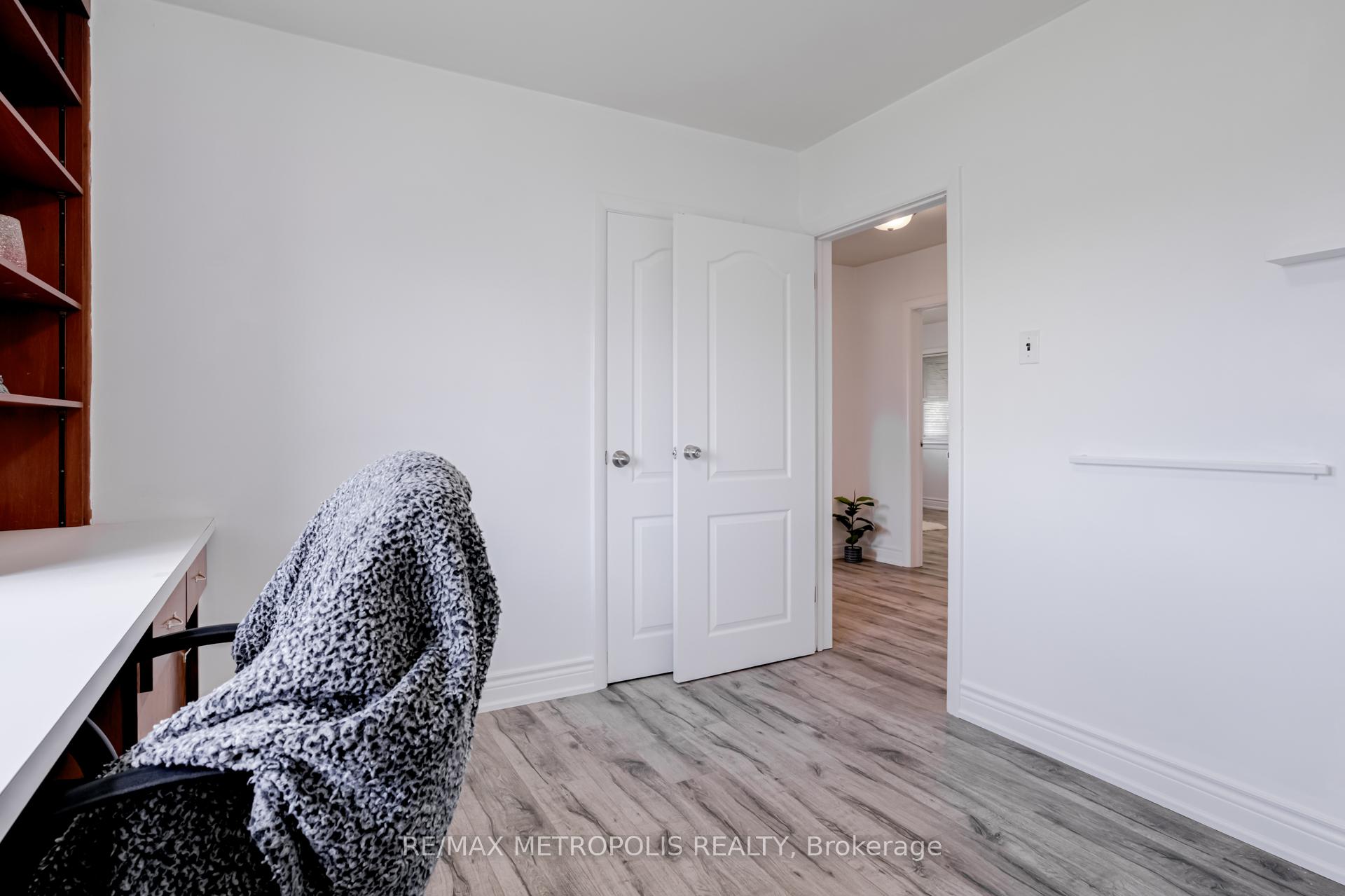 Photo 18 of 76 Albert Street W, Thorold, Thorold Downtown — HOMEH