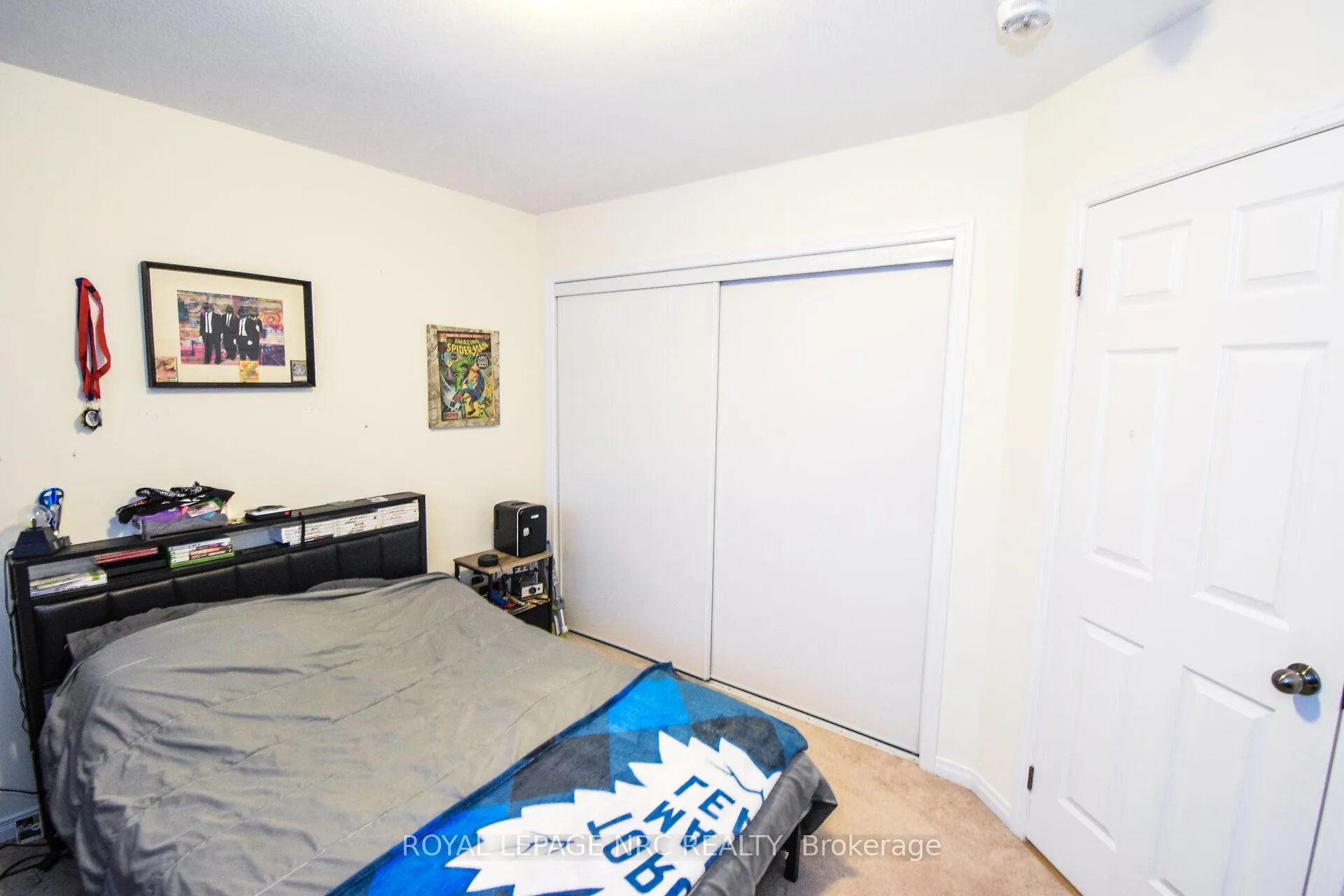 Photo 38 of 7794 Sassafras Trail, Niagara Falls, Brown — HOMEH