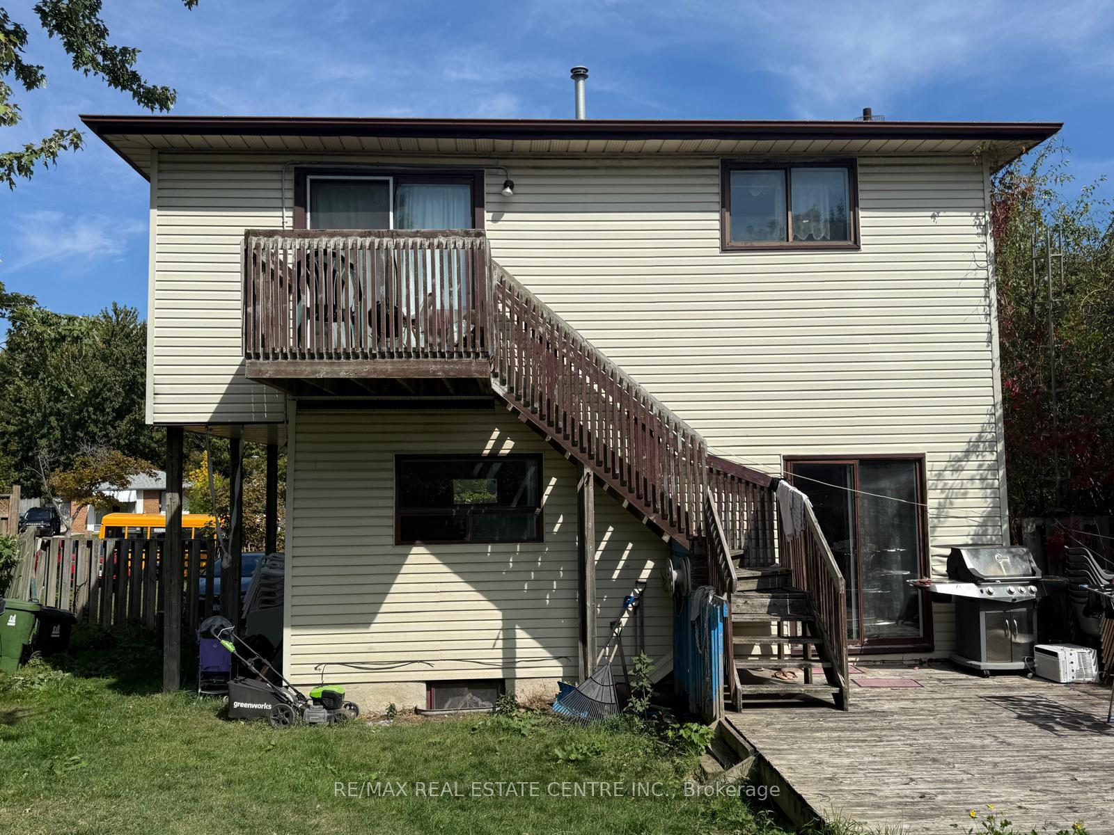 Photo 3 of 339 Burrows Hall Boulevard, Scarborough, Malvern — HOMEH