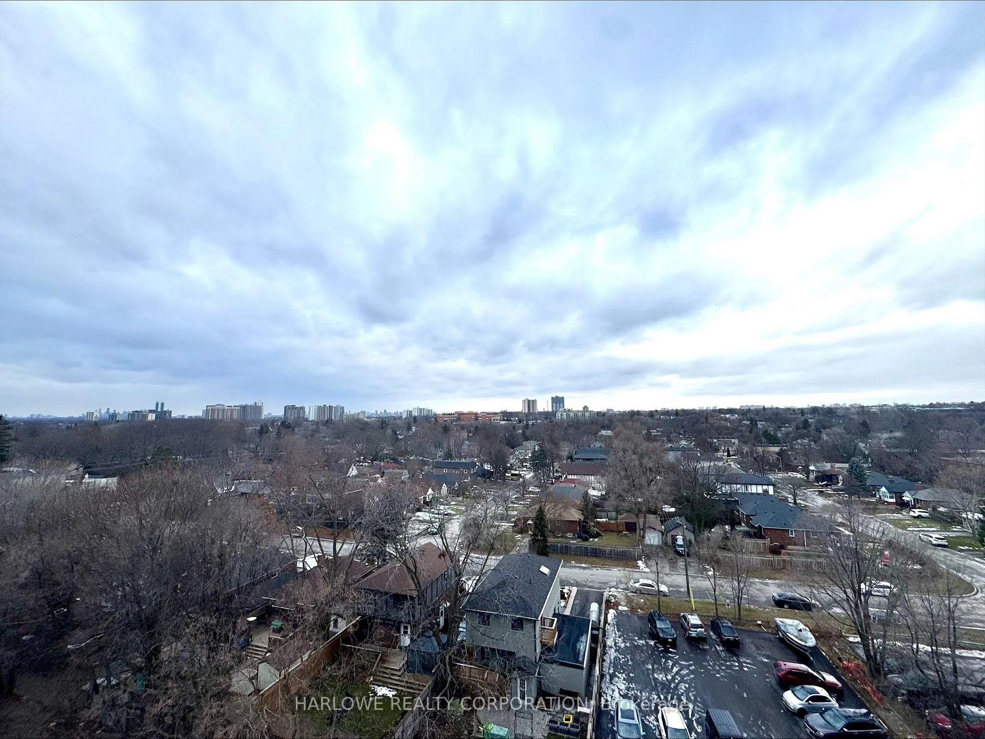 Photo 10 of Unit 803, 2 Manderley Drive, Scarborough, Birchcliffe-Cliffside — HOMEH