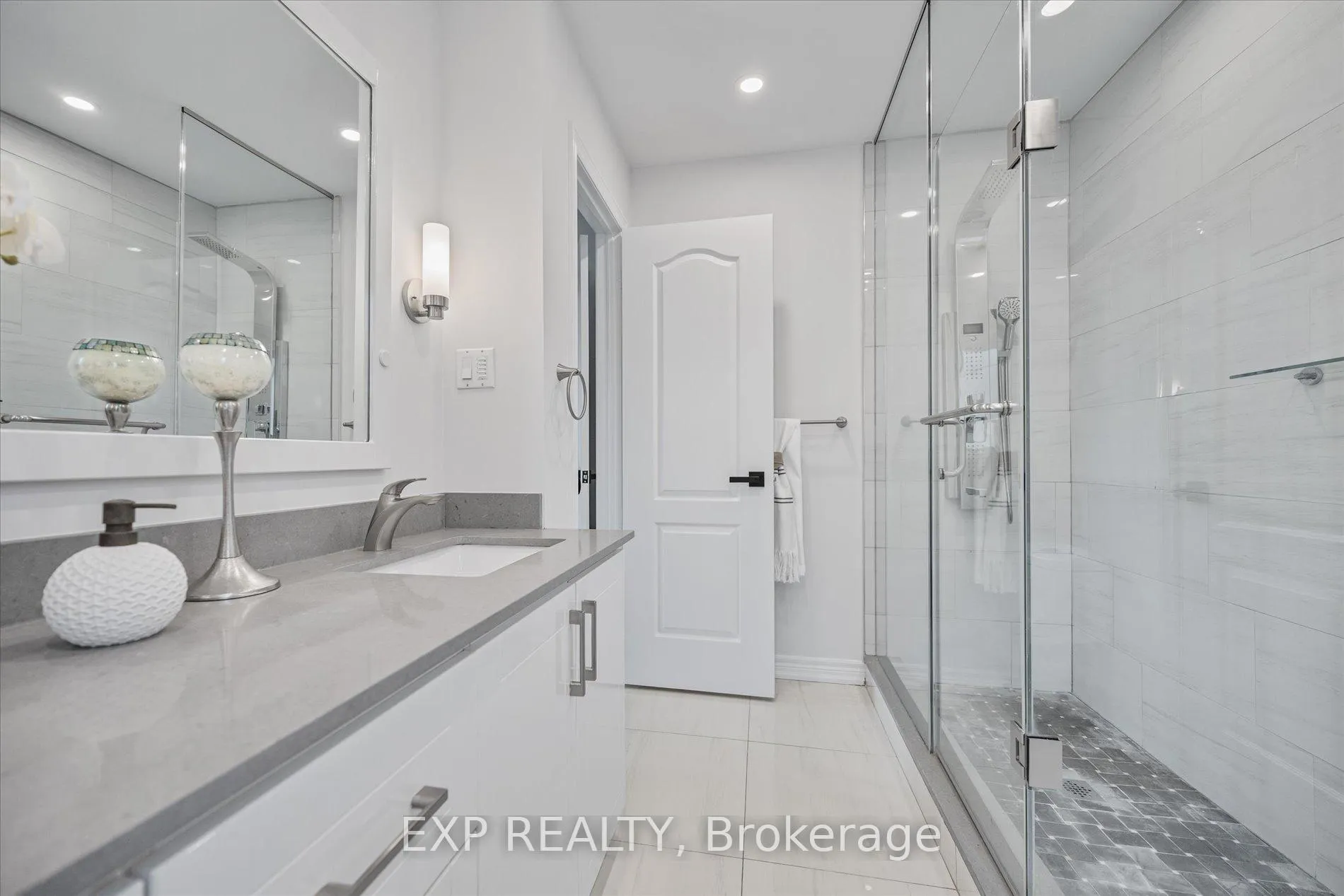 Photo 35 of 367 Calvert Road, Markham, Cachet — HOMEH
