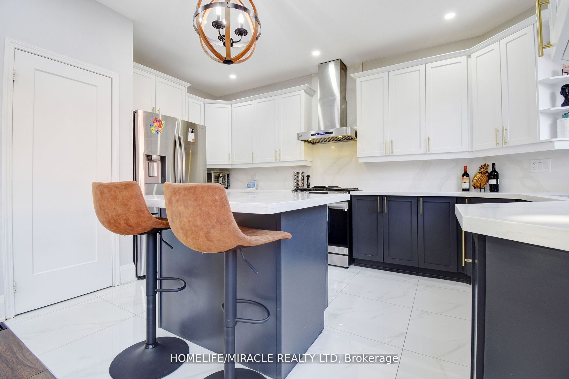 Photo 56 of 45 Williamson Drive, Brampton, Fletcher's Meadow — HOMEH