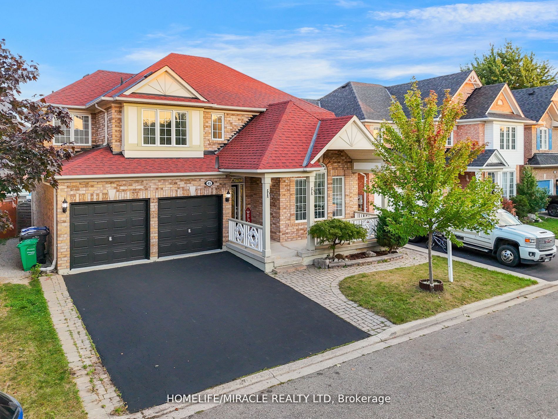 Photo 41 of 45 Williamson Drive, Brampton, Fletcher's Meadow — HOMEH