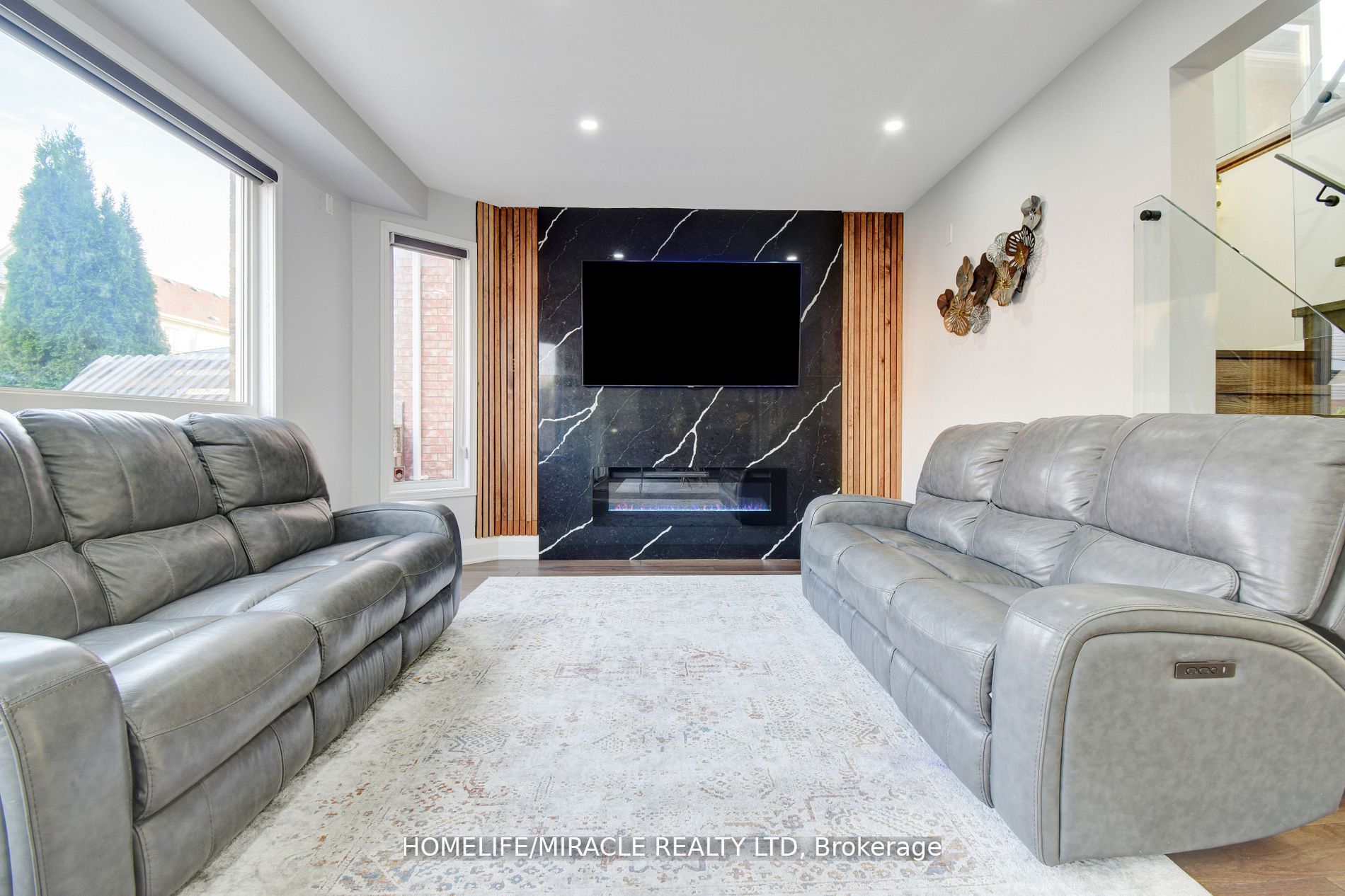 Photo 50 of 45 Williamson Drive, Brampton, Fletcher's Meadow — HOMEH