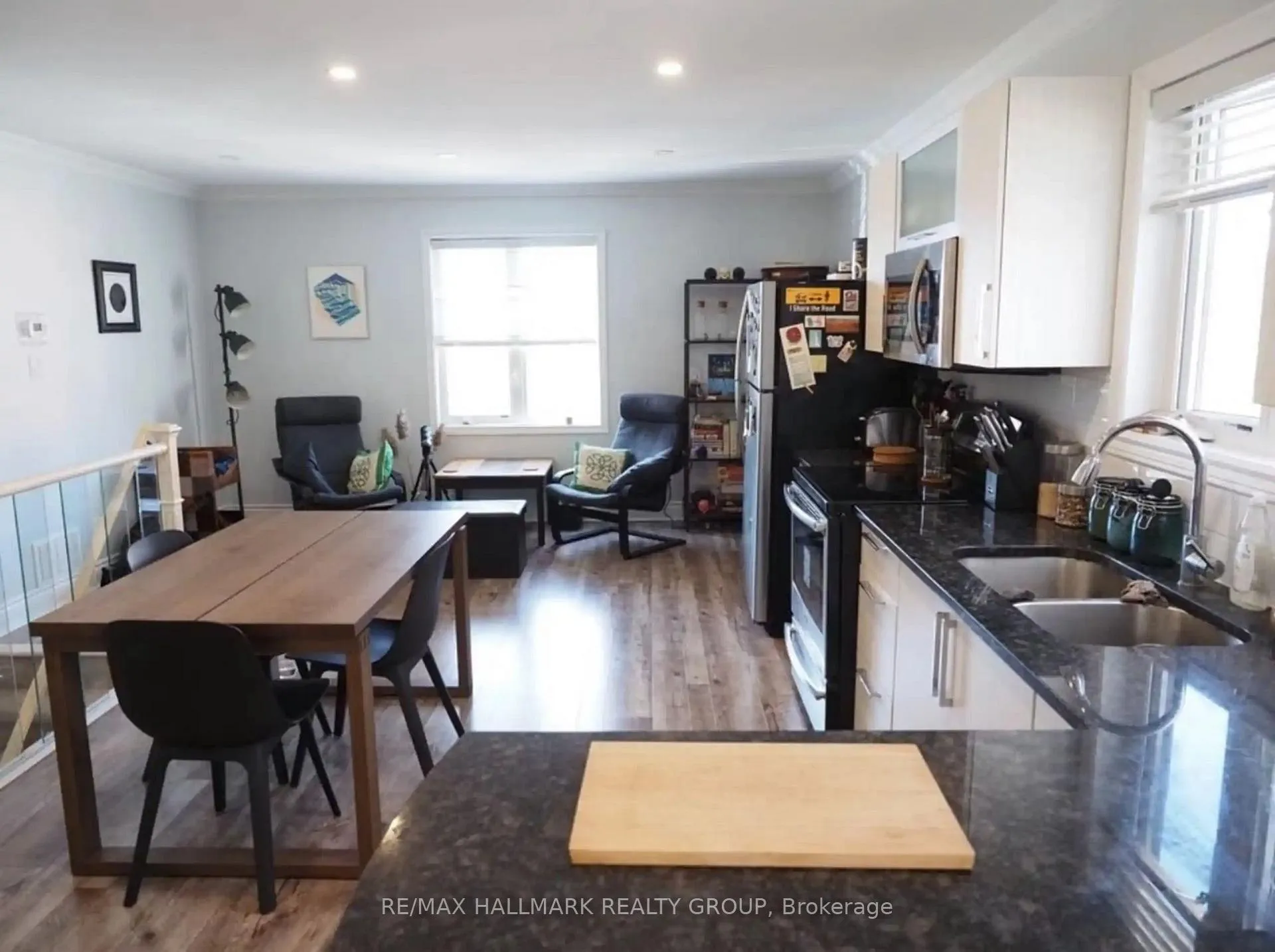 Photo 3 of Unit 4, 119 Hinton Avenue, Ottawa, Ottawa West — HOMEH