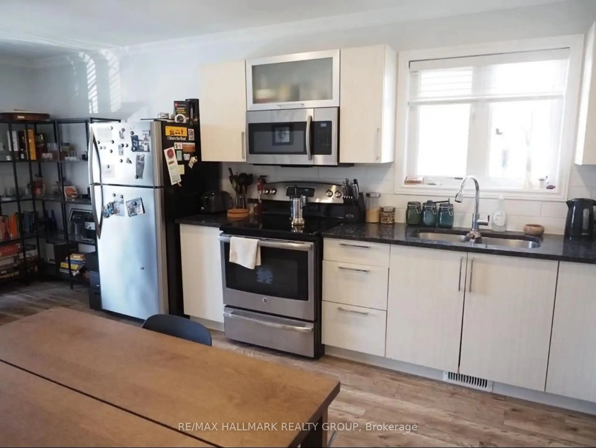 Photo 5 of Unit 4, 119 Hinton Avenue, Ottawa, Ottawa West — HOMEH