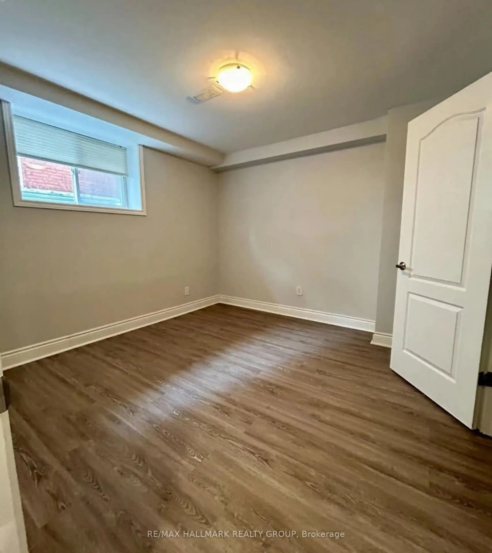 Photo 11 of Unit 4, 119 Hinton Avenue, Ottawa, Ottawa West — HOMEH
