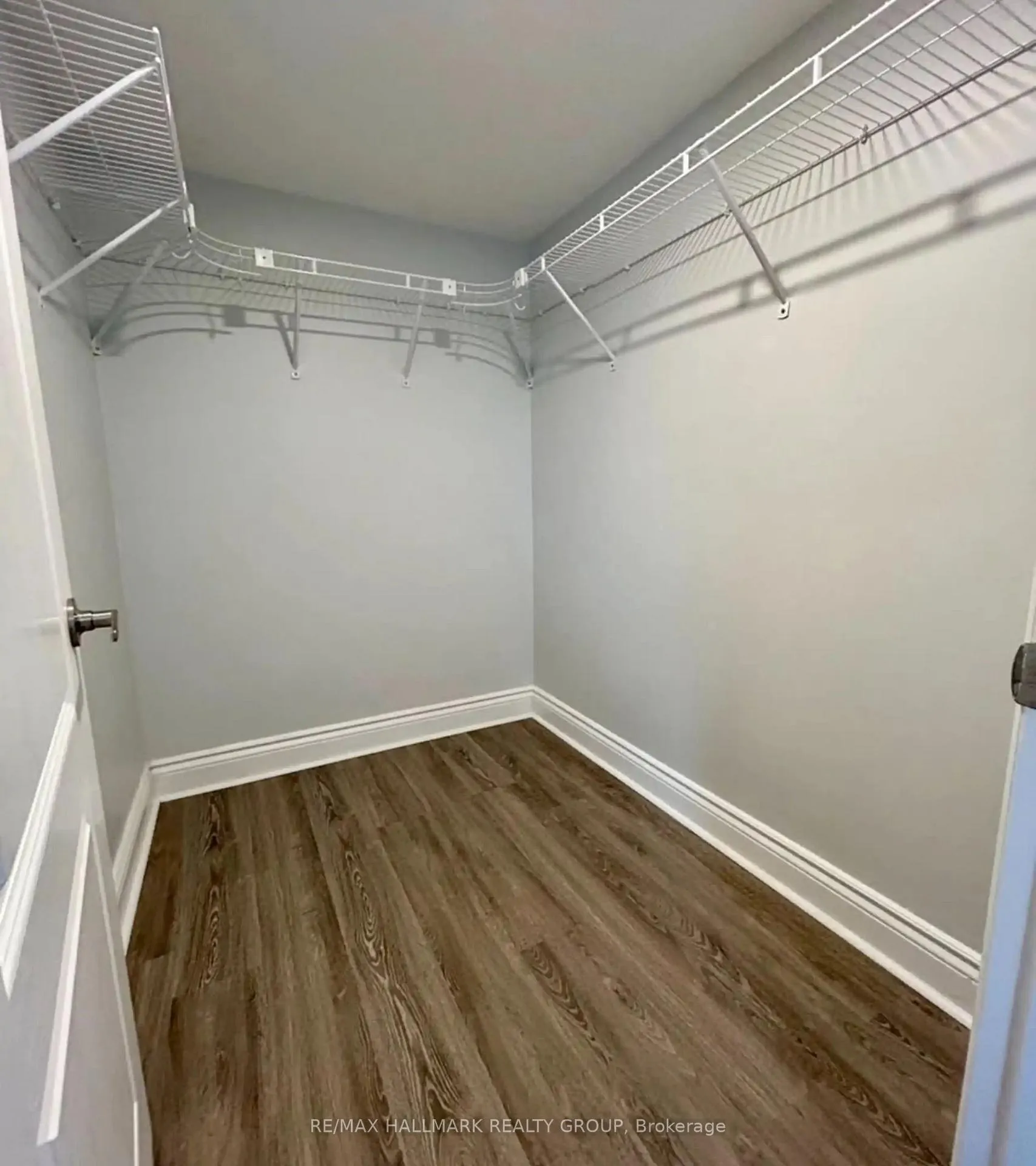 Photo 14 of Unit 4, 119 Hinton Avenue, Ottawa, Ottawa West — HOMEH