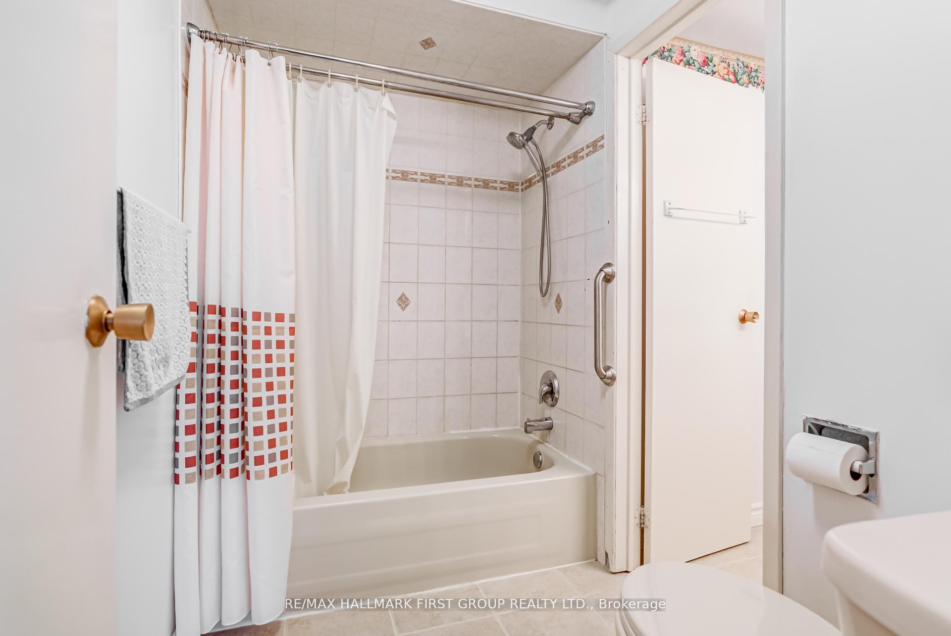 Photo 17 of 58 Lady Bower Crescent, Scarborough, Malvern — HOMEH