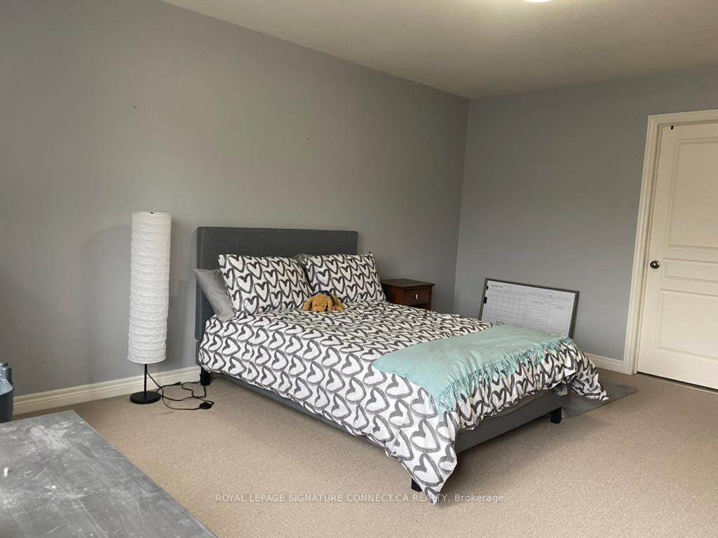 Photo 14 of 175 Winterberry Boulevard, Thorold, Confederation Heights — HOMEH