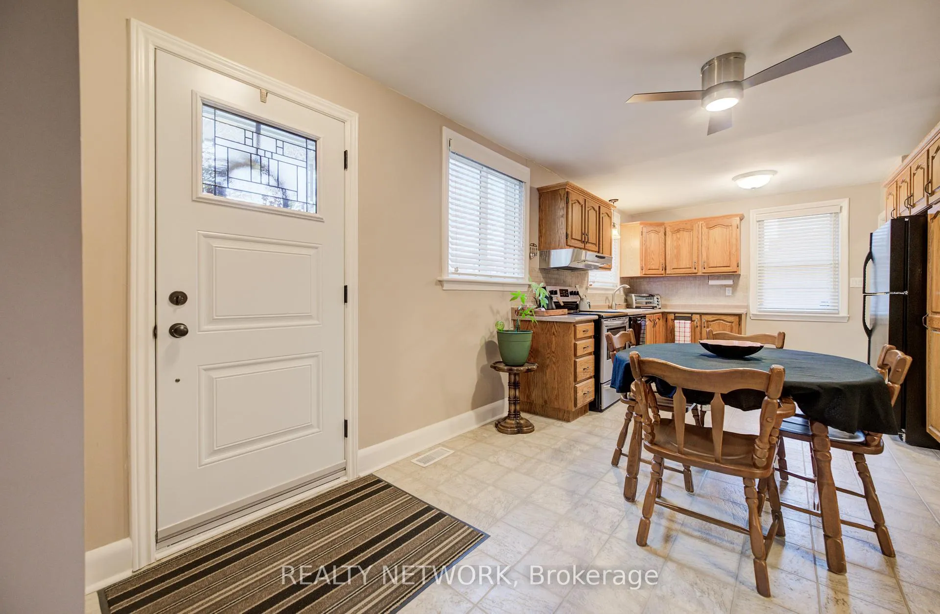 Photo 8 of 143 Rosedale Avenue, Hamilton, Rosedale — HOMEH