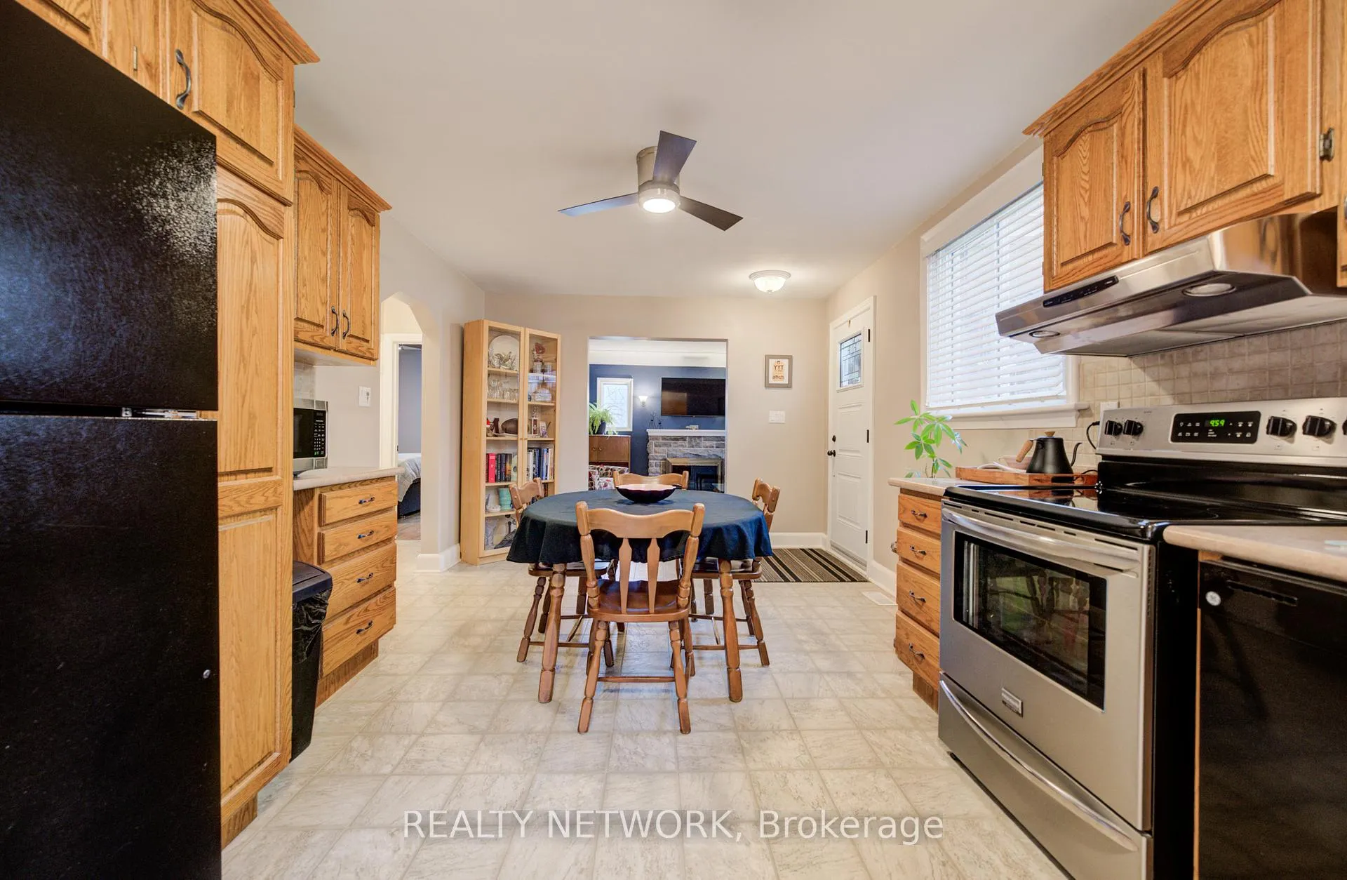 Photo 14 of 143 Rosedale Avenue, Hamilton, Rosedale — HOMEH