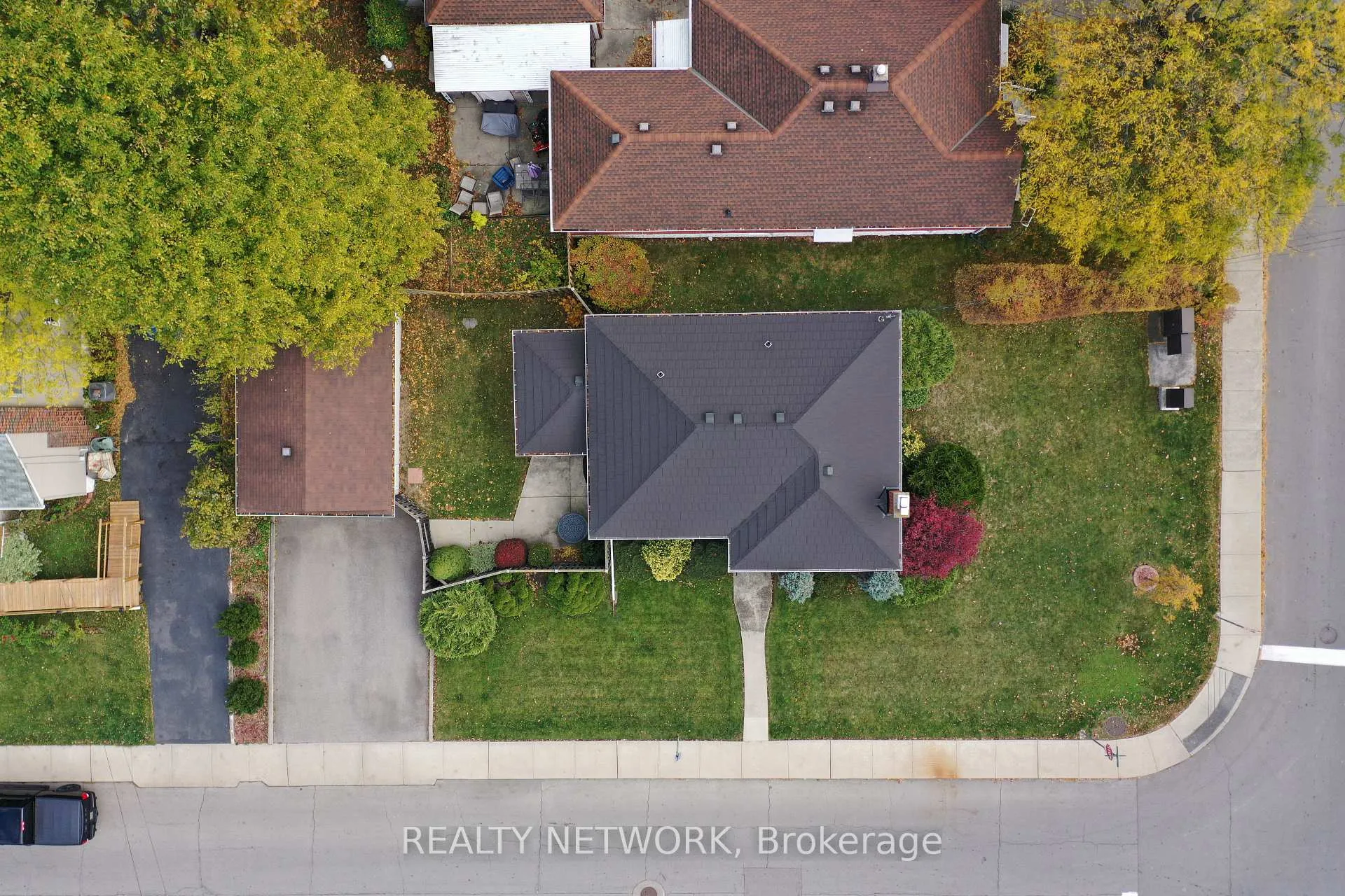 Photo 38 of 143 Rosedale Avenue, Hamilton, Rosedale — HOMEH