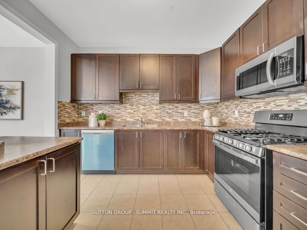 Photo 56 of 514 McFerran Crescent, Milton, Willmott — HOMEH