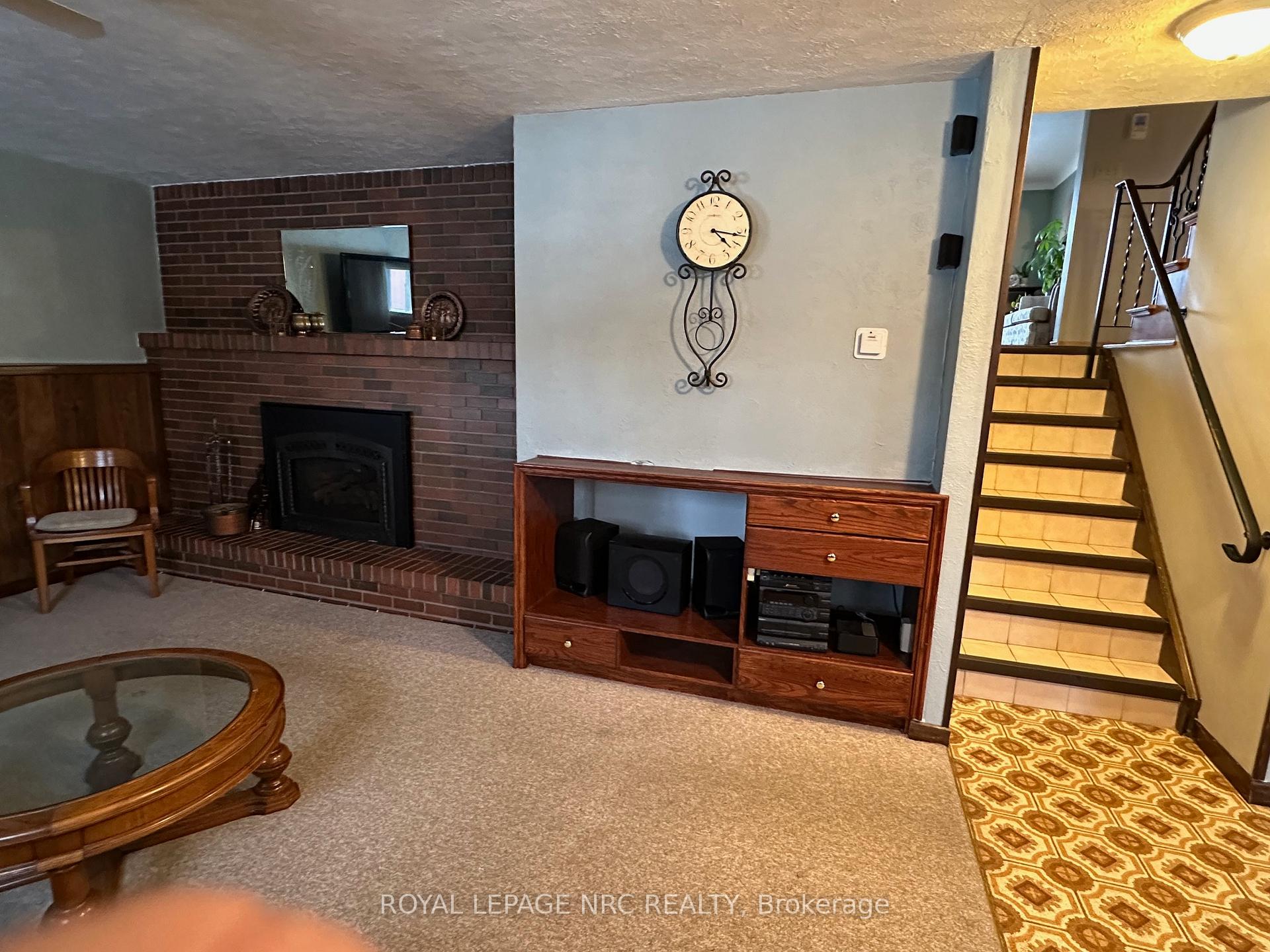 Photo 15 of 10 Mcdonagh Crescent, Thorold, Confederation Heights — HOMEH