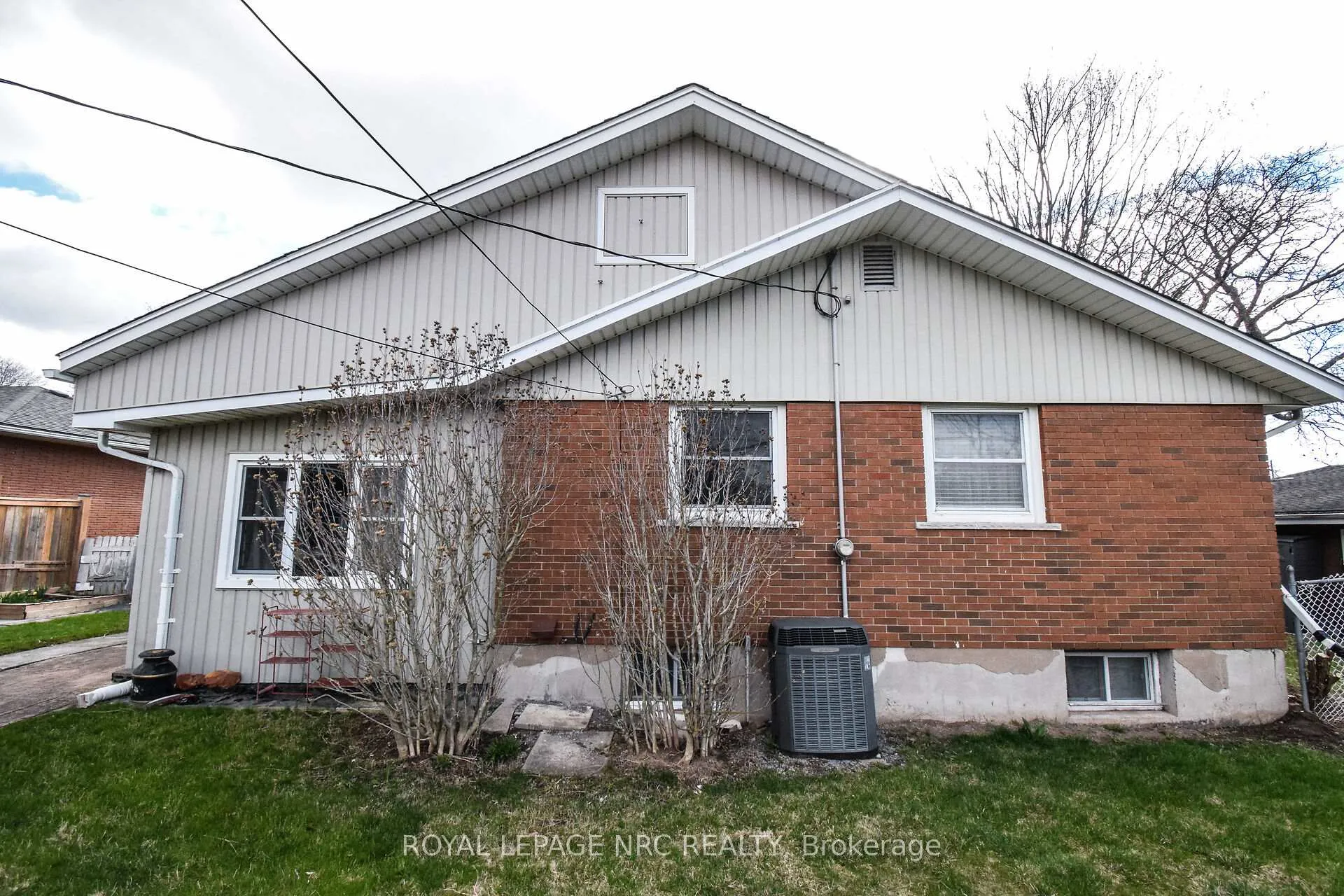Photo 5 of 13 Westmount Crescent, Welland, Prince Charles — HOMEH