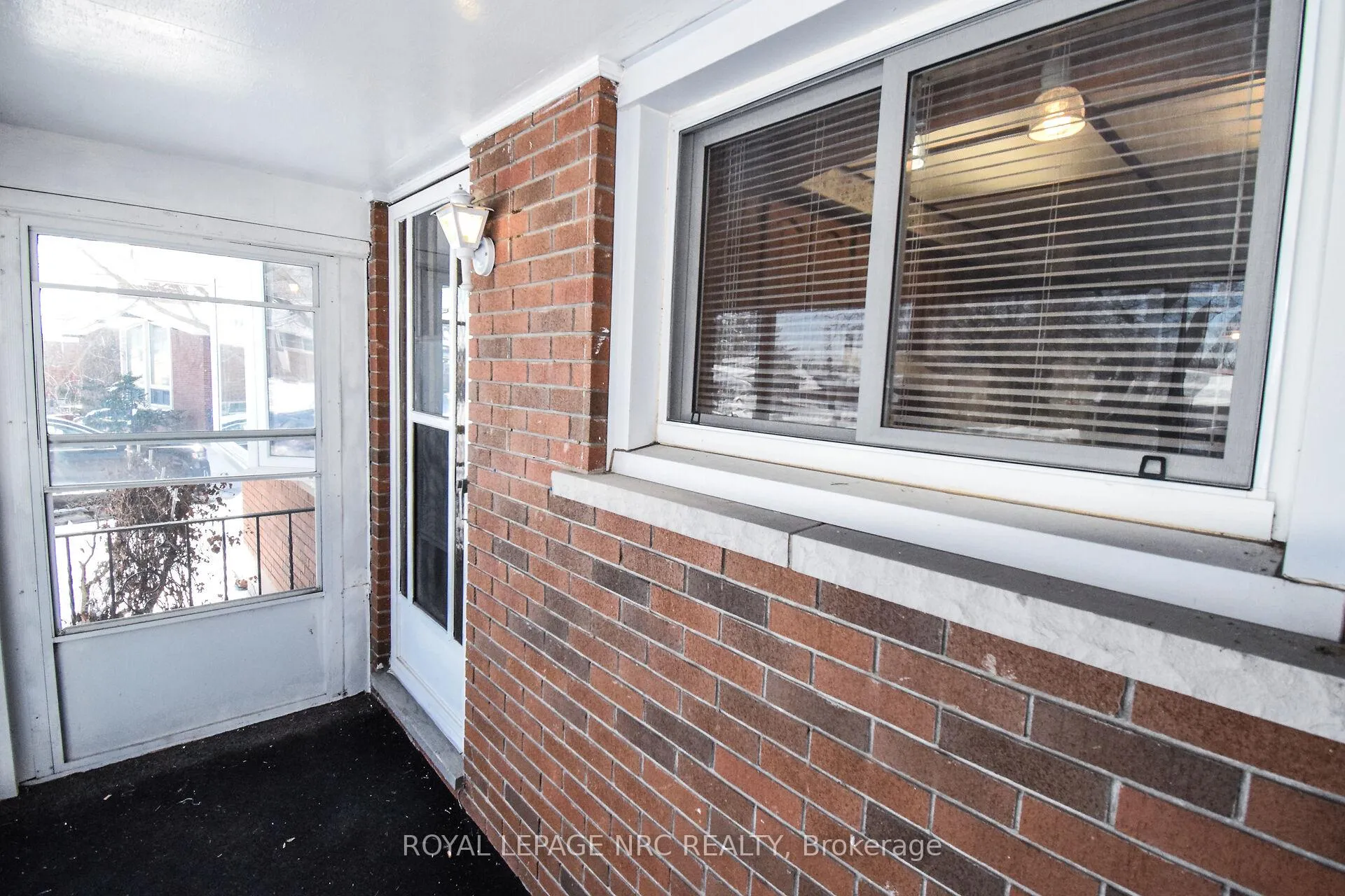 Photo 9 of 13 Westmount Crescent, Welland, Prince Charles — HOMEH