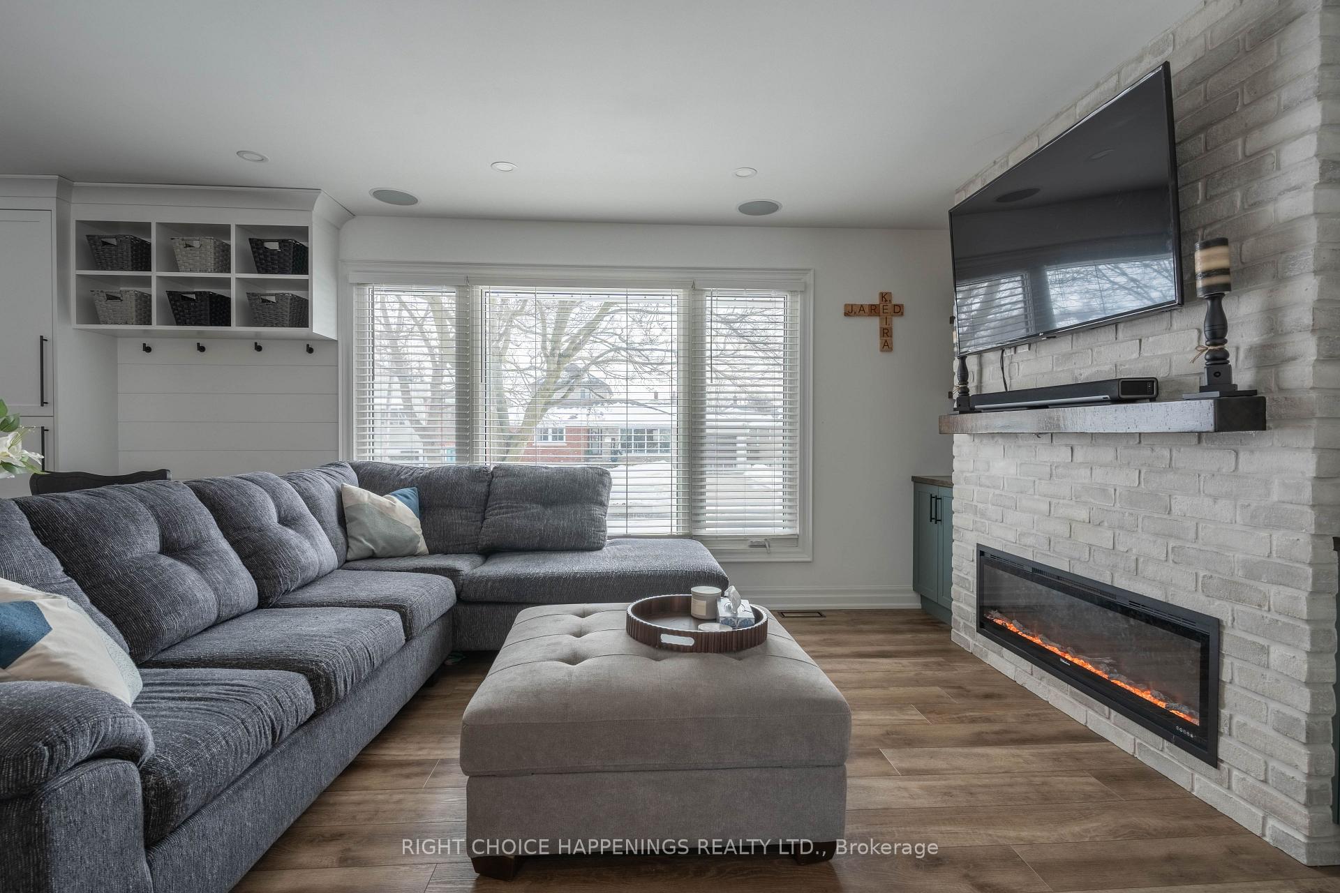 Photo 6 of 14 Thompson Avenue, Thorold, Thorold Downtown — HOMEH