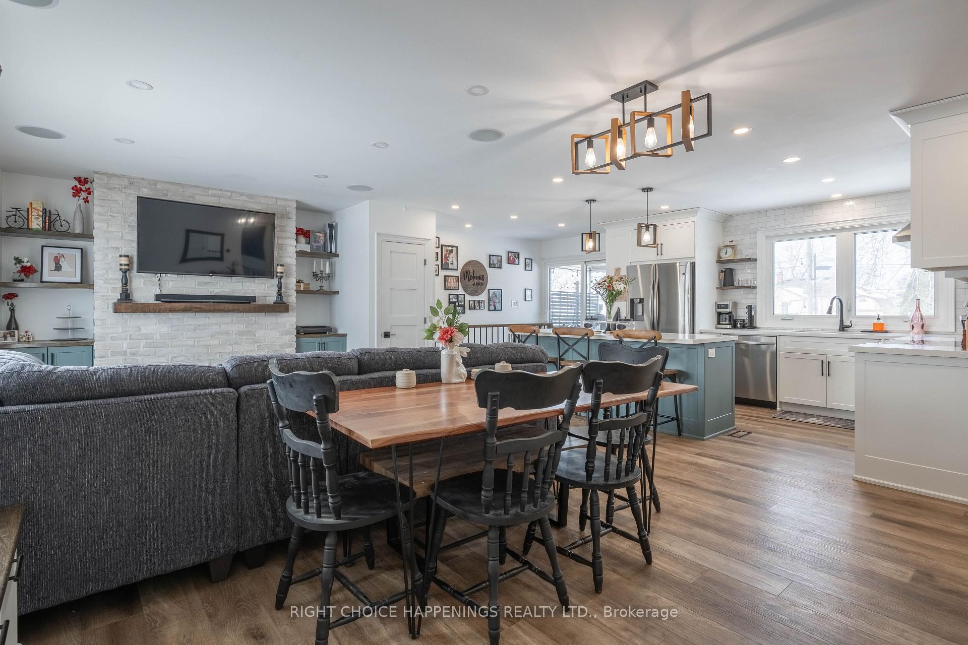 Photo 7 of 14 Thompson Avenue, Thorold, Thorold Downtown — HOMEH