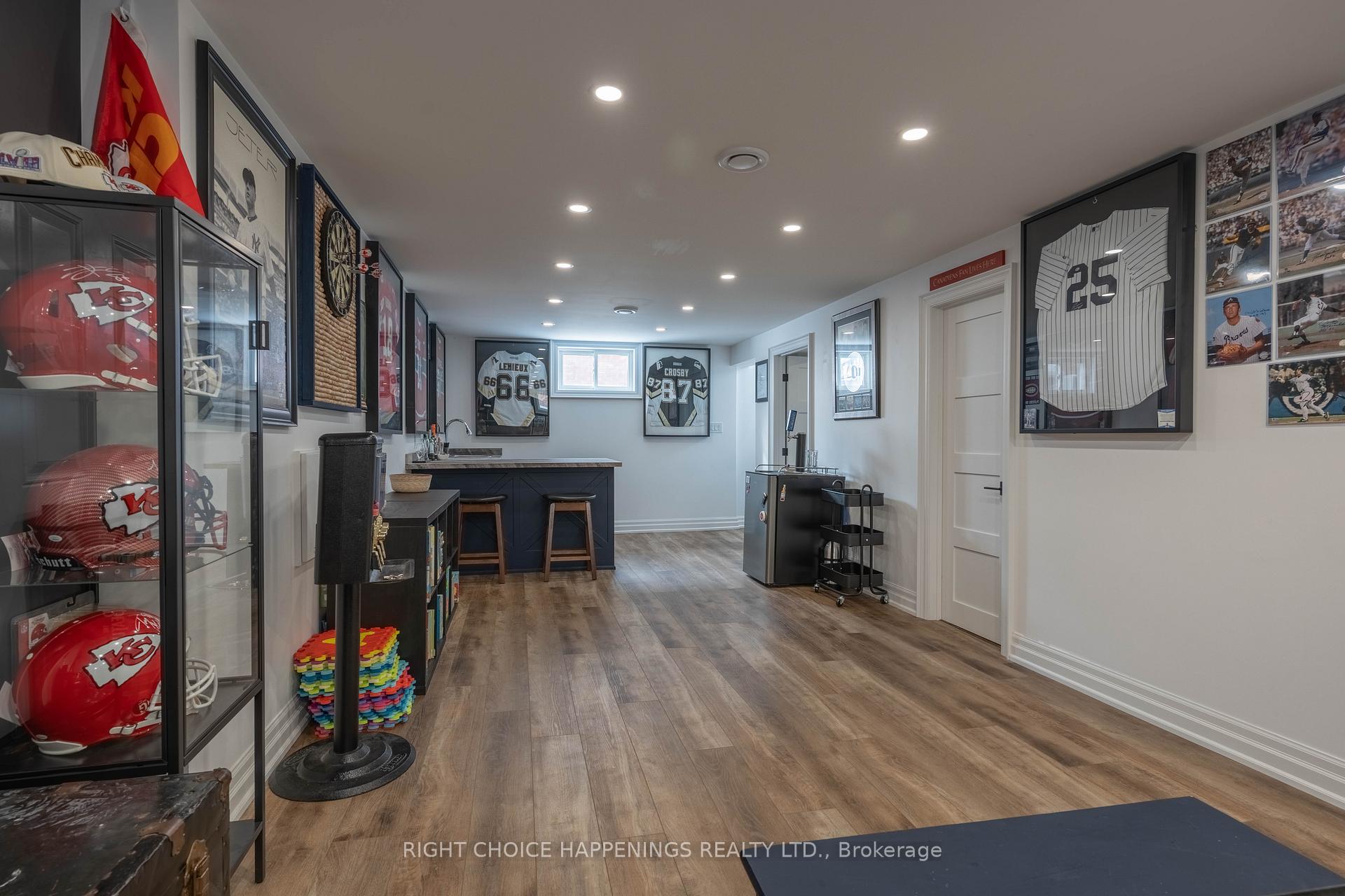Photo 16 of 14 Thompson Avenue, Thorold, Thorold Downtown — HOMEH