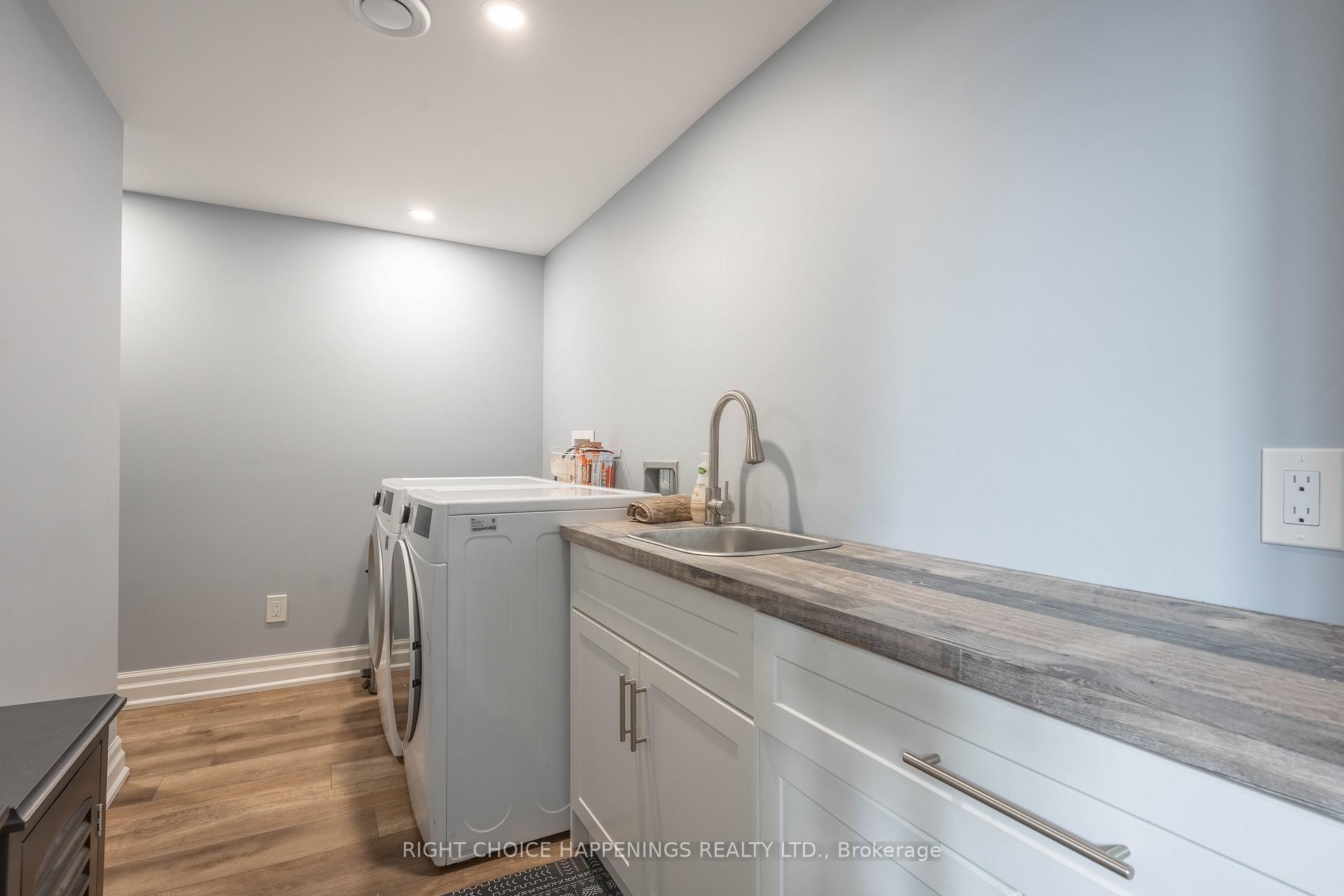 Photo 18 of 14 Thompson Avenue, Thorold, Thorold Downtown — HOMEH
