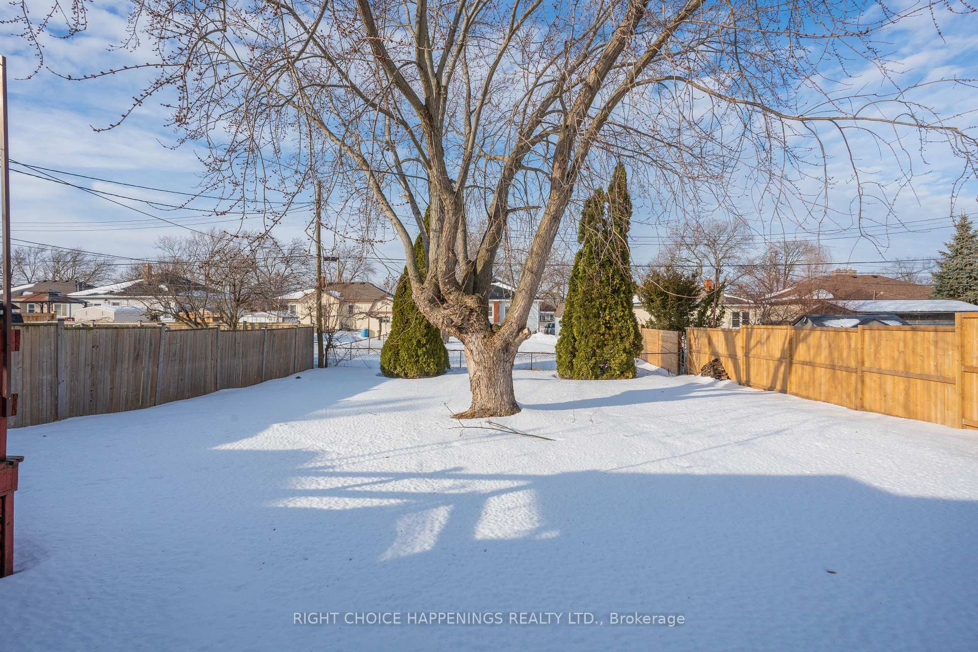 Photo 19 of 14 Thompson Avenue, Thorold, Thorold Downtown — HOMEH