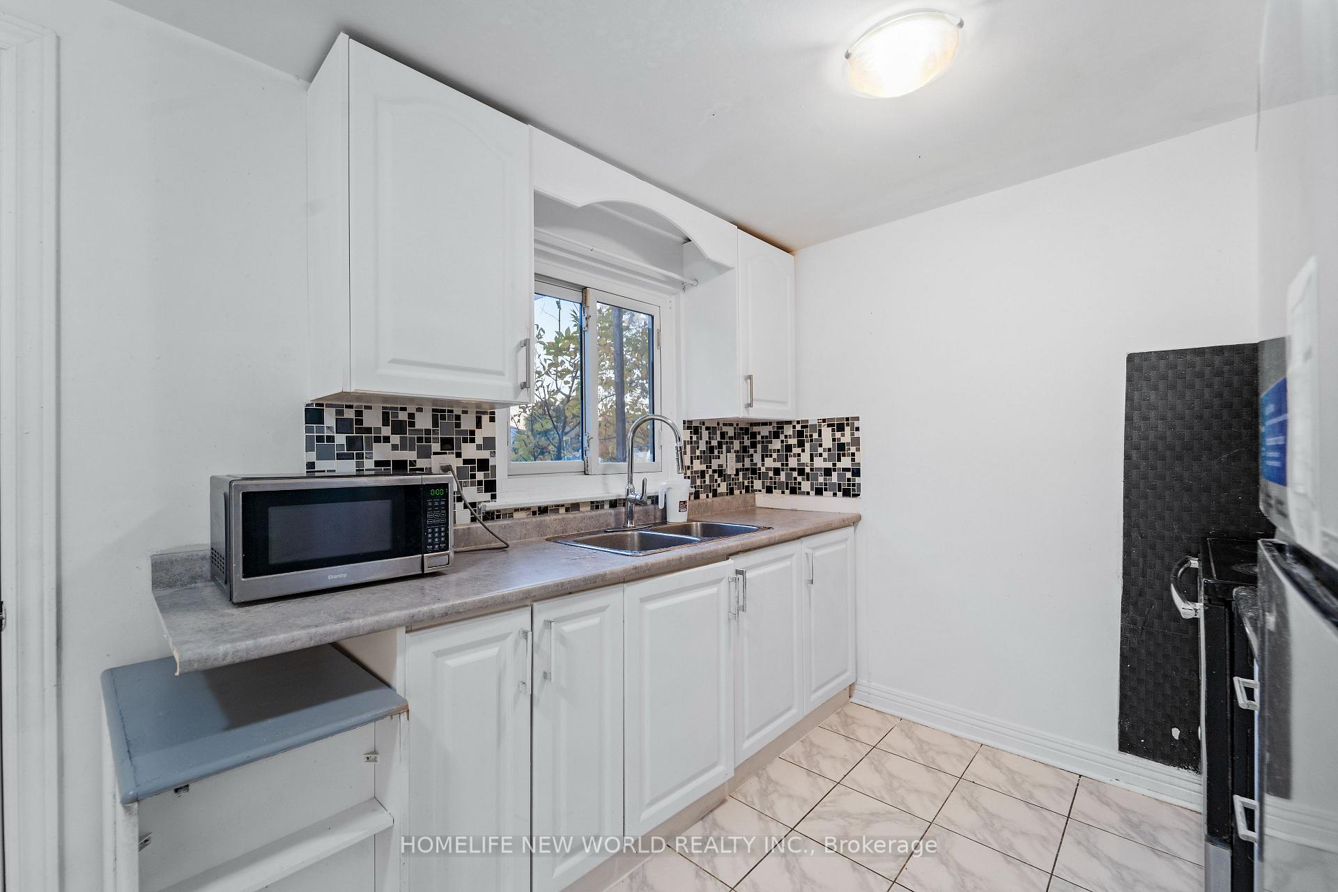 Photo 5 of 3 Brisbourne Grove, Scarborough, Malvern — HOMEH