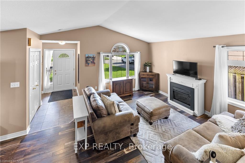 Photo 11 of 55 Thorold Avenue, Thorold, Port Robinson — HOMEH