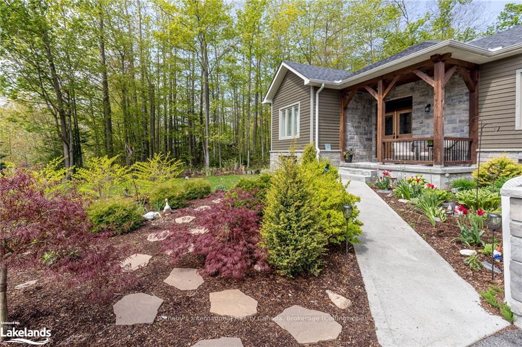 Photo 1 of 32 Pinecone Avenue, Tiny, Rural Tiny — HOMEH