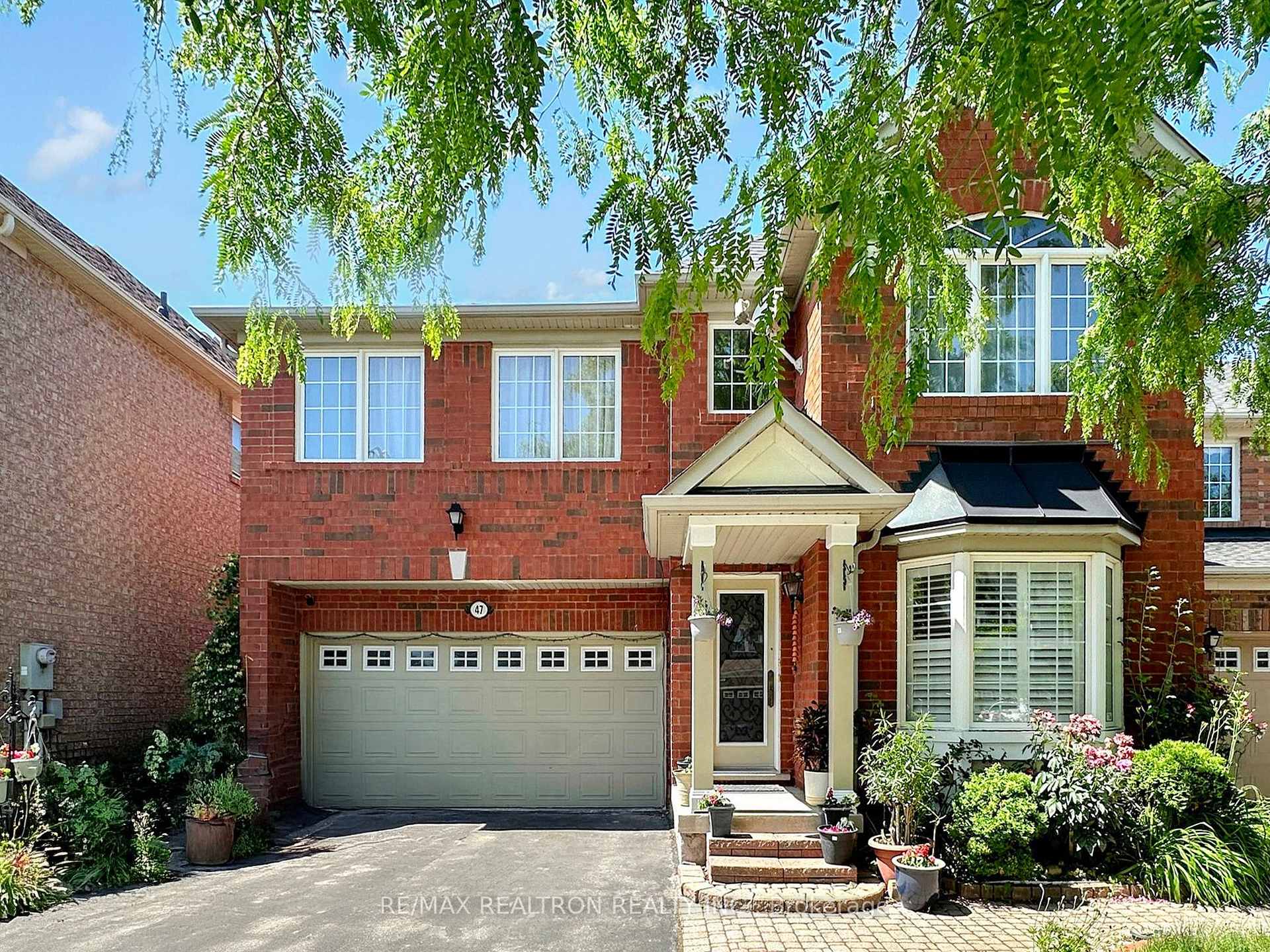 Photo 1 of 47 Skipperhill Crescent, Scarborough, Rouge — HOMEH
