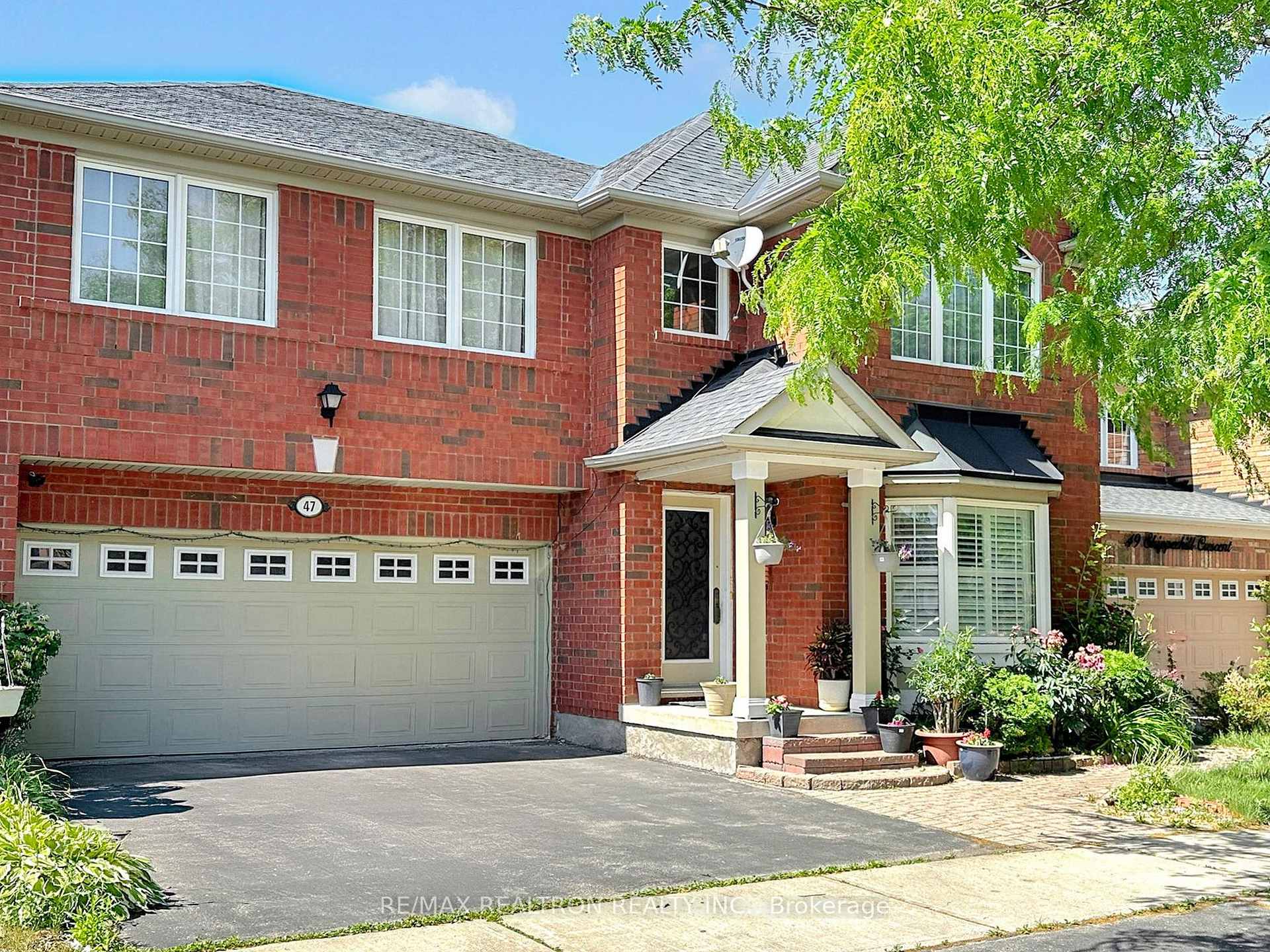 Photo 2 of 47 Skipperhill Crescent, Scarborough, Rouge — HOMEH