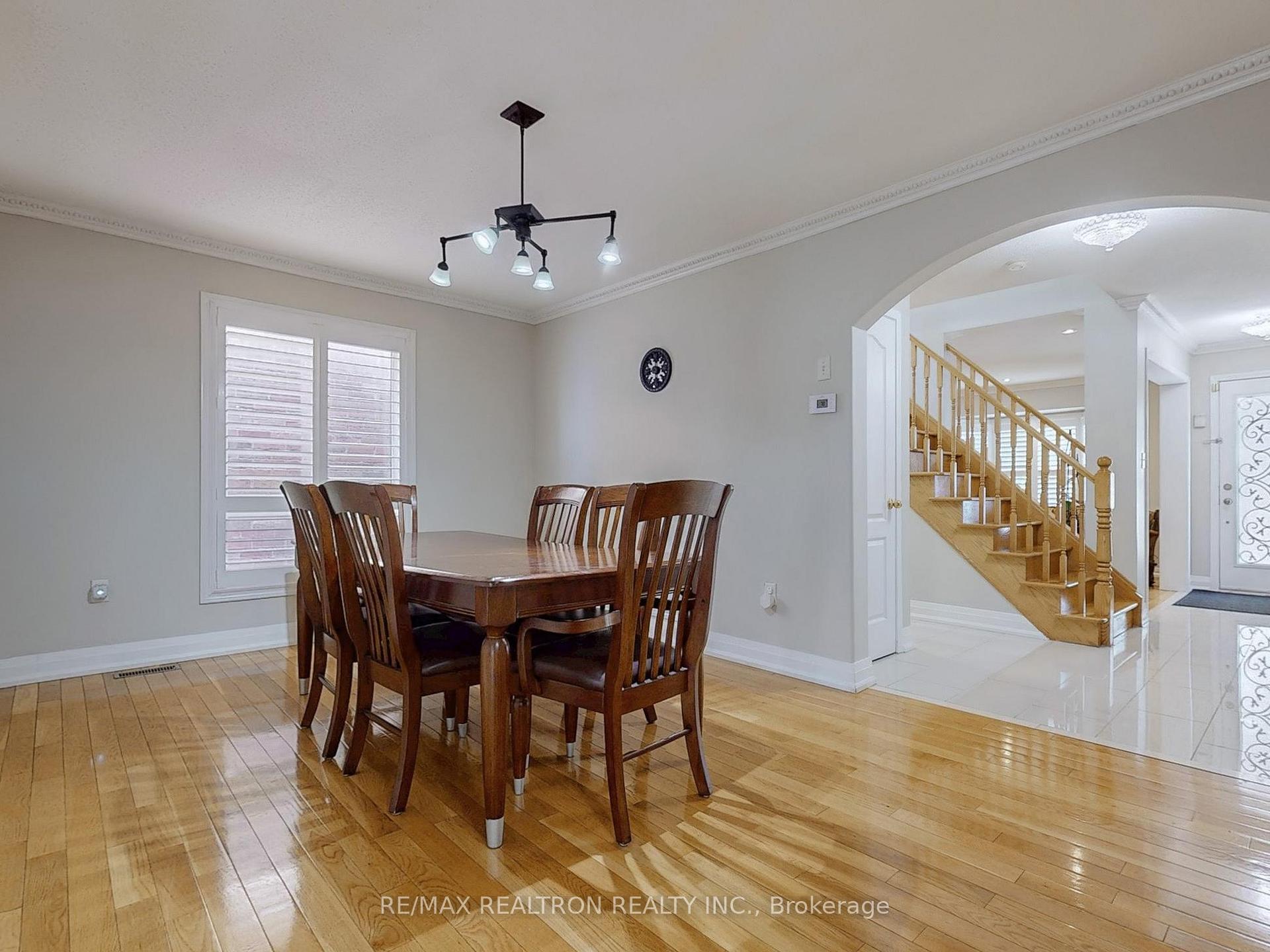 Photo 6 of 47 Skipperhill Crescent, Scarborough, Rouge — HOMEH