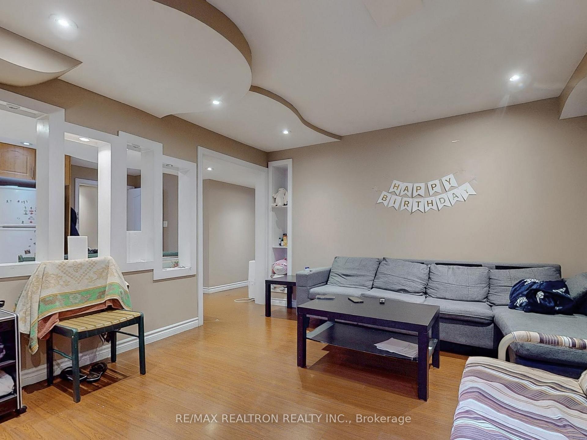 Photo 34 of 47 Skipperhill Crescent, Scarborough, Rouge — HOMEH