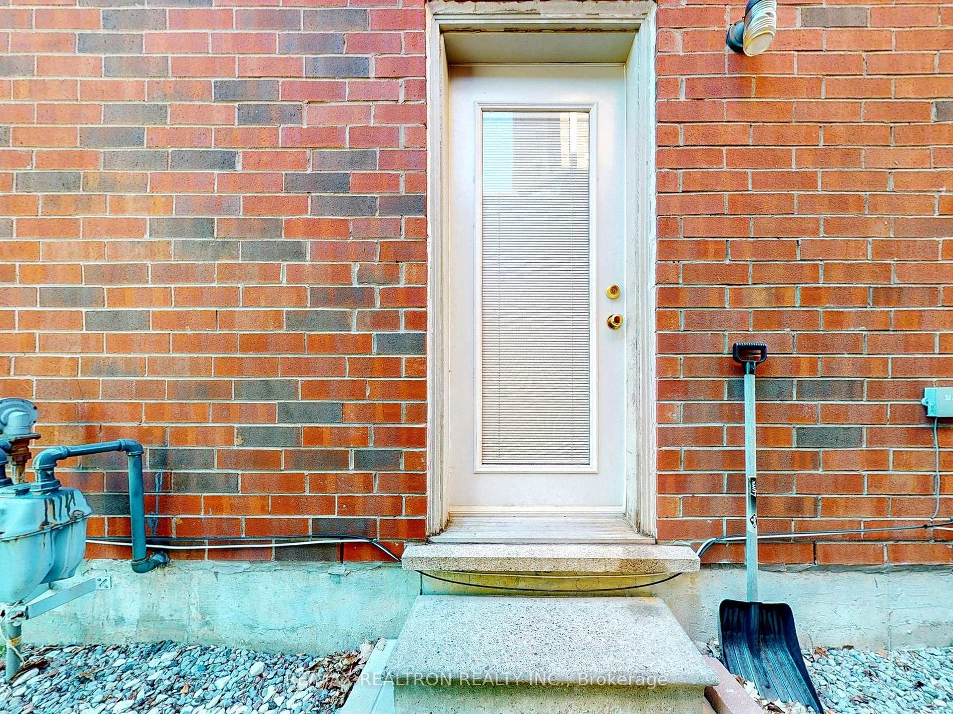 Photo 41 of 47 Skipperhill Crescent, Scarborough, Rouge — HOMEH