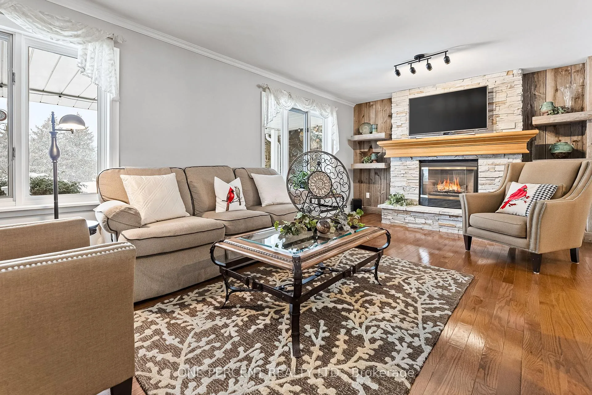 Photo 10 of 18234 Mississauga Road, Caledon, Rural Caledon — HOMEH