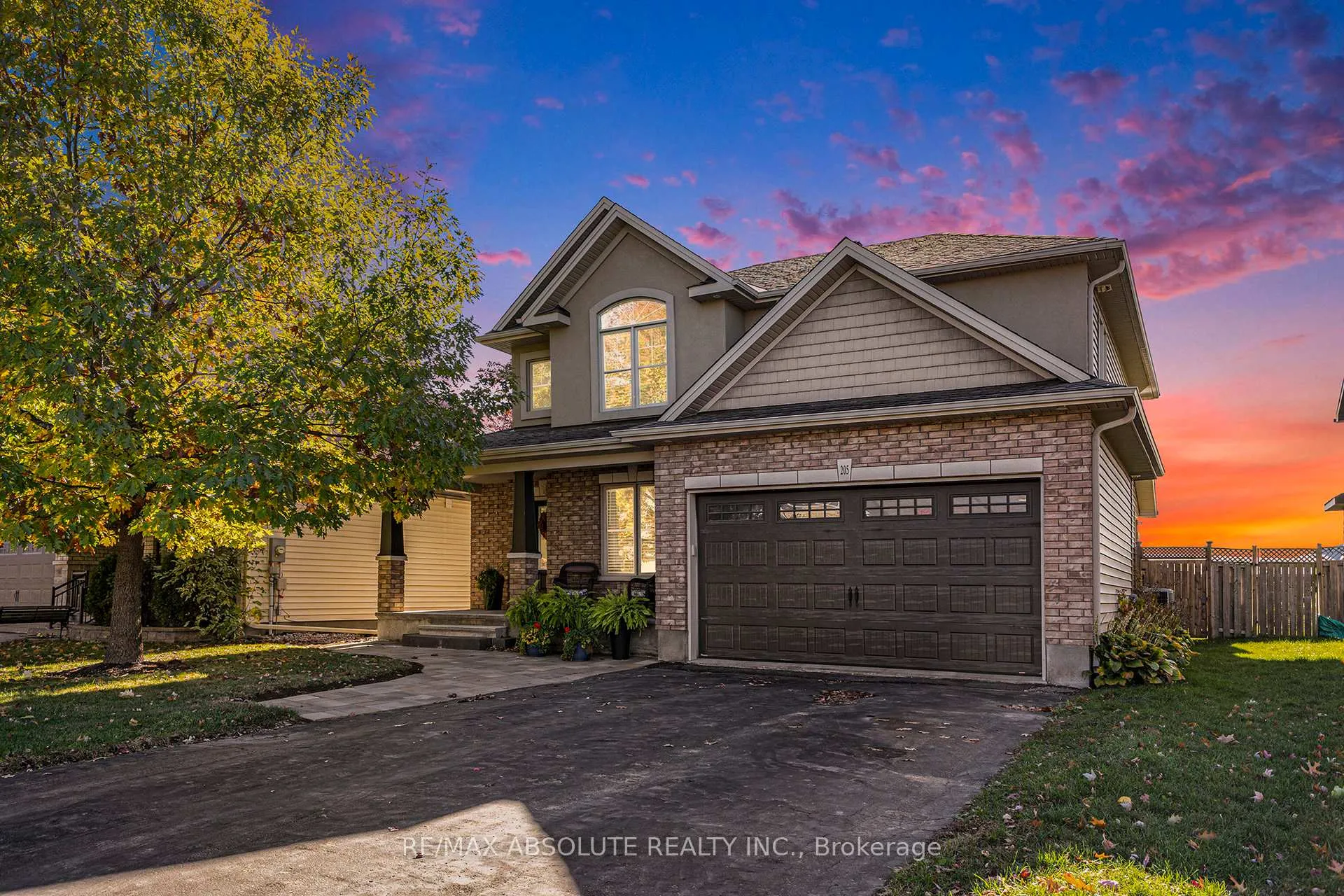 Photo 1 of 205 Arthur Street, Arnprior — HOMEH