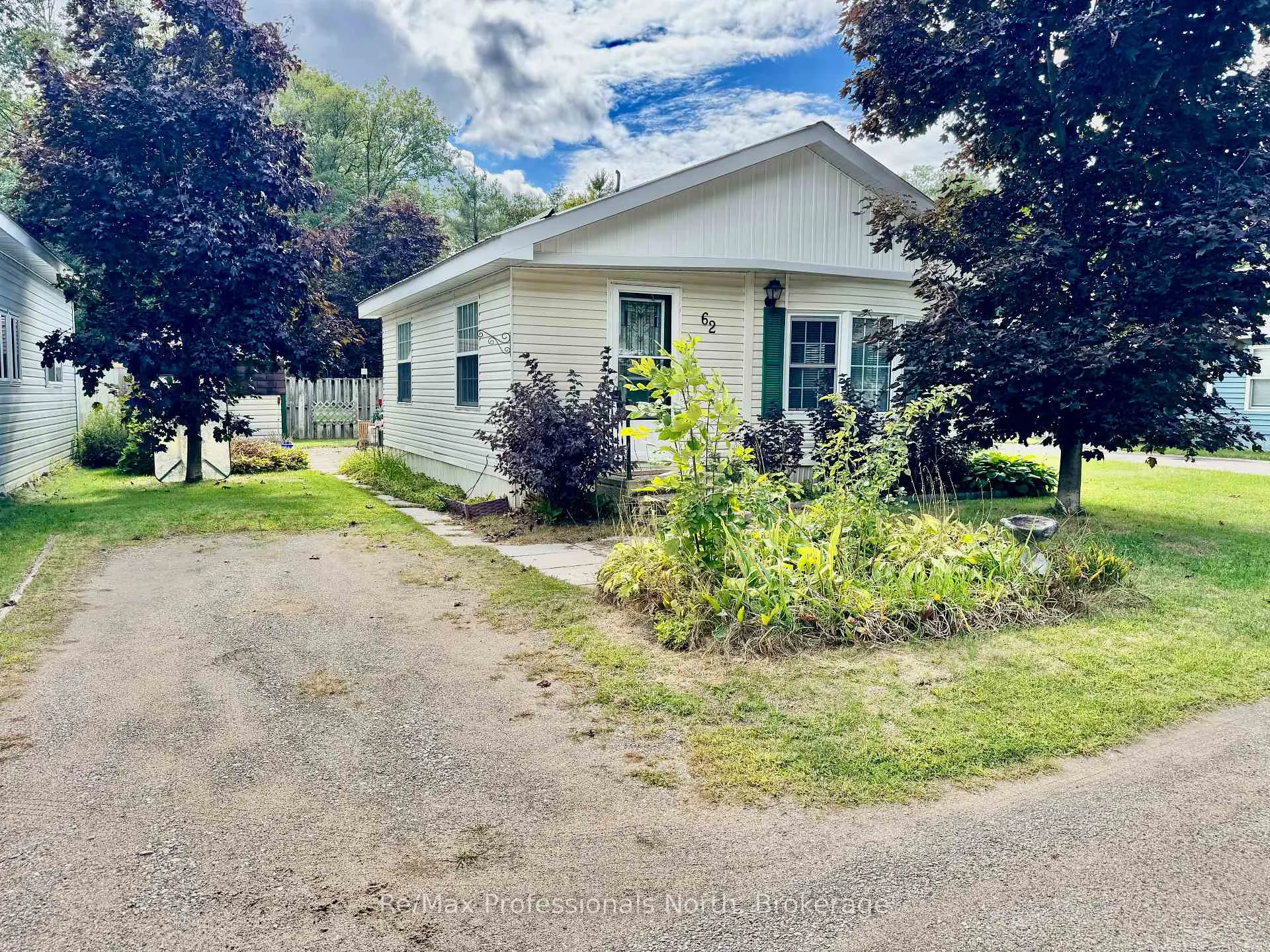 Photo 1 of Unit 62, 1007 Racoon Road, Gravenhurst, Morrison — HOMEH