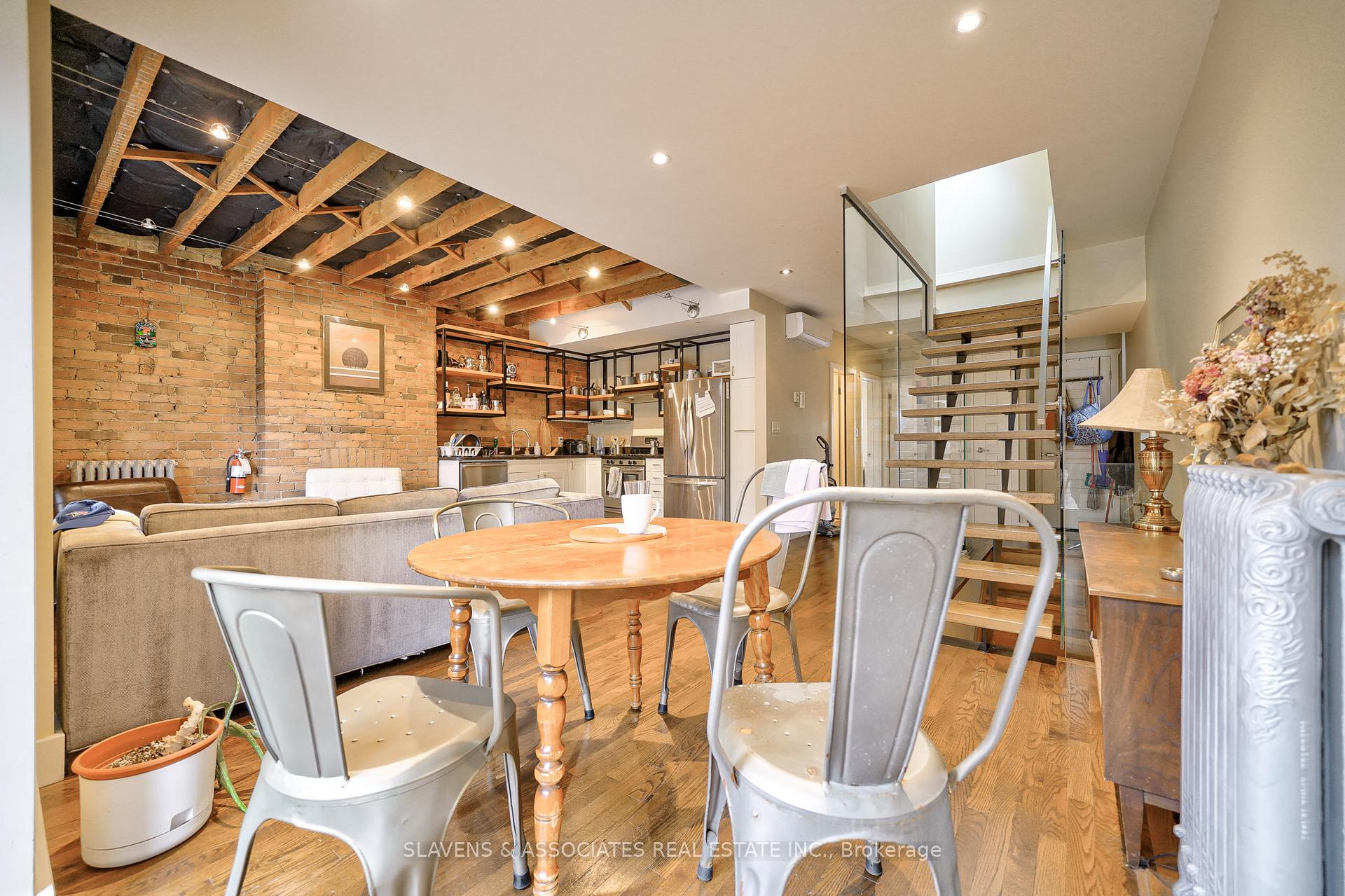 Photo 8 of Unit Upper, 565 Markham Street, Toronto, Palmerston-Little Italy — HOMEH