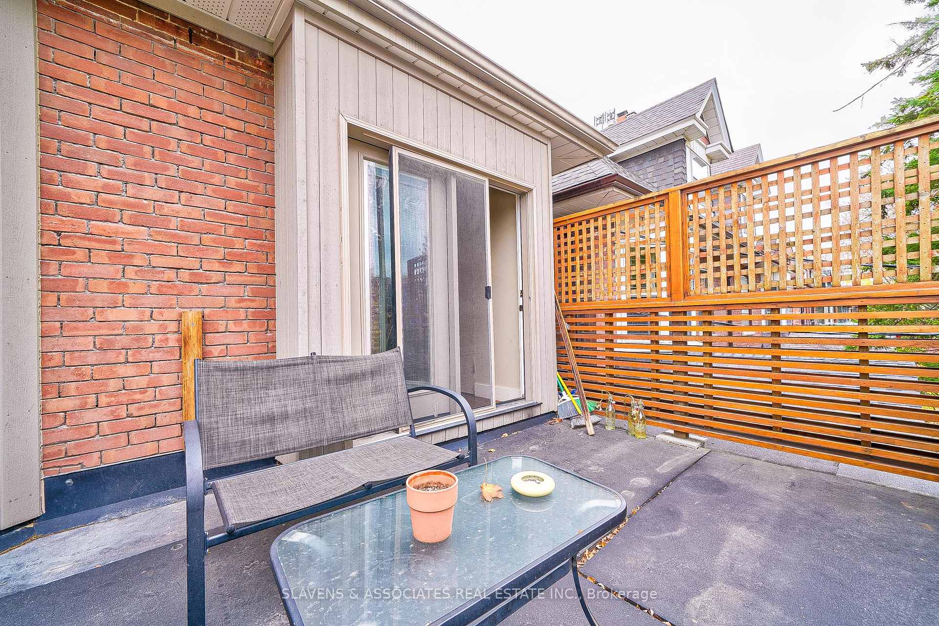 Photo 15 of Unit Upper, 565 Markham Street, Toronto, Palmerston-Little Italy — HOMEH