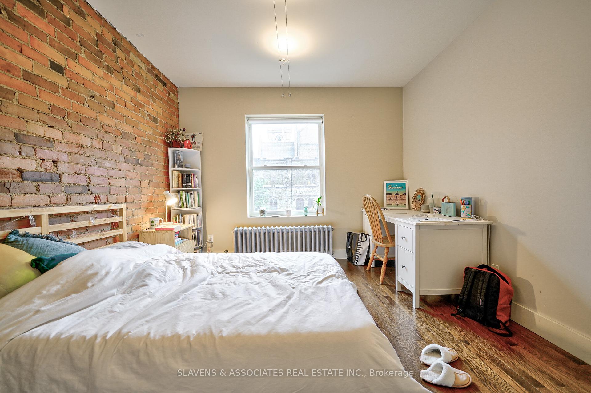 Photo 19 of Unit Upper, 565 Markham Street, Toronto, Palmerston-Little Italy — HOMEH