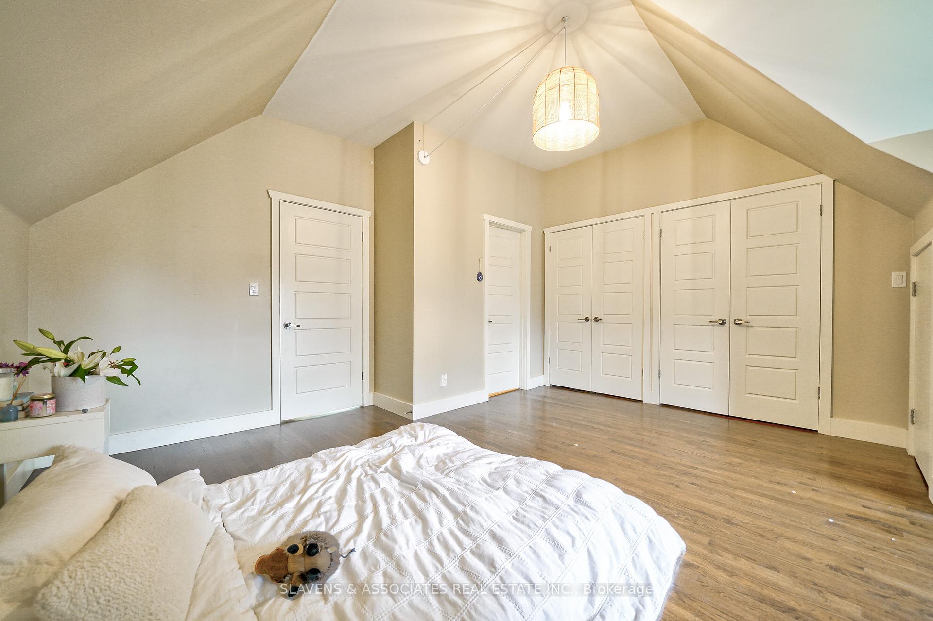 Photo 29 of Unit Upper, 565 Markham Street, Toronto, Palmerston-Little Italy — HOMEH