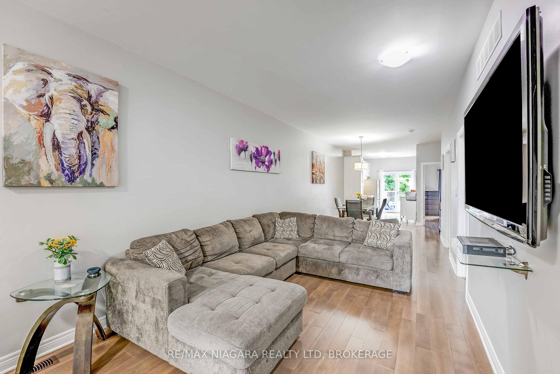 Photo 8 of Unit B, 90 Ormond Street, Thorold, Thorold Downtown — HOMEH