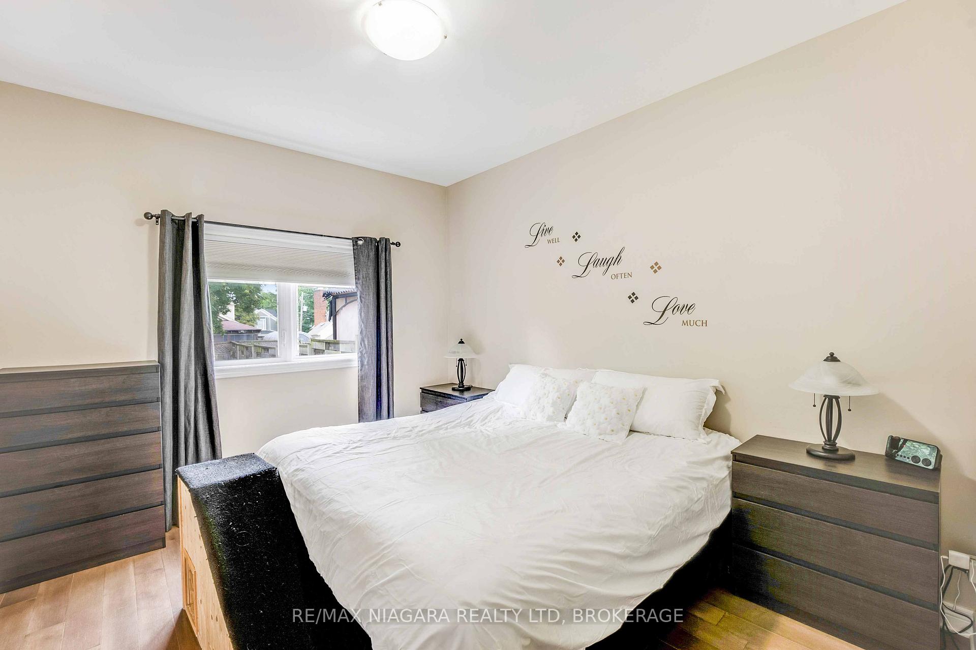 Photo 17 of Unit B, 90 Ormond Street, Thorold, Thorold Downtown — HOMEH