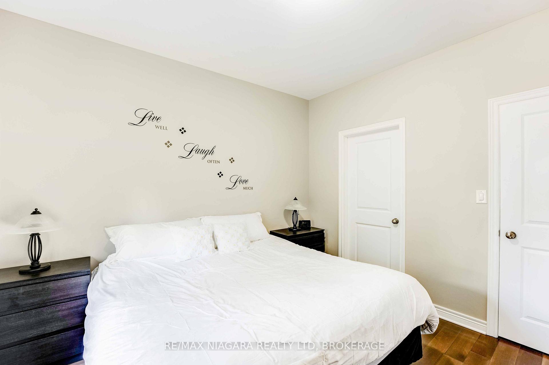 Photo 18 of Unit B, 90 Ormond Street, Thorold, Thorold Downtown — HOMEH