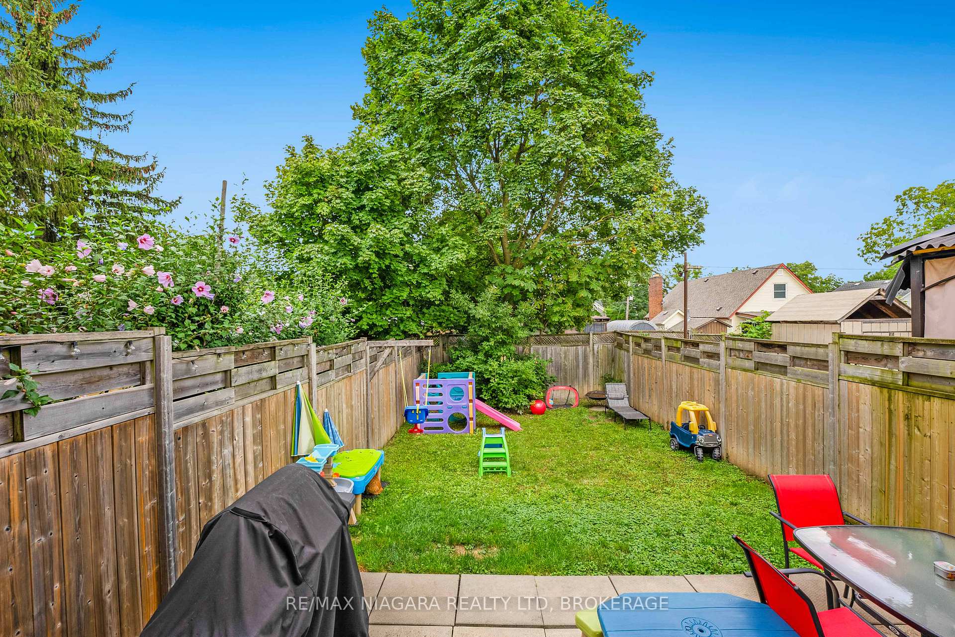 Photo 26 of Unit B, 90 Ormond Street, Thorold, Thorold Downtown — HOMEH