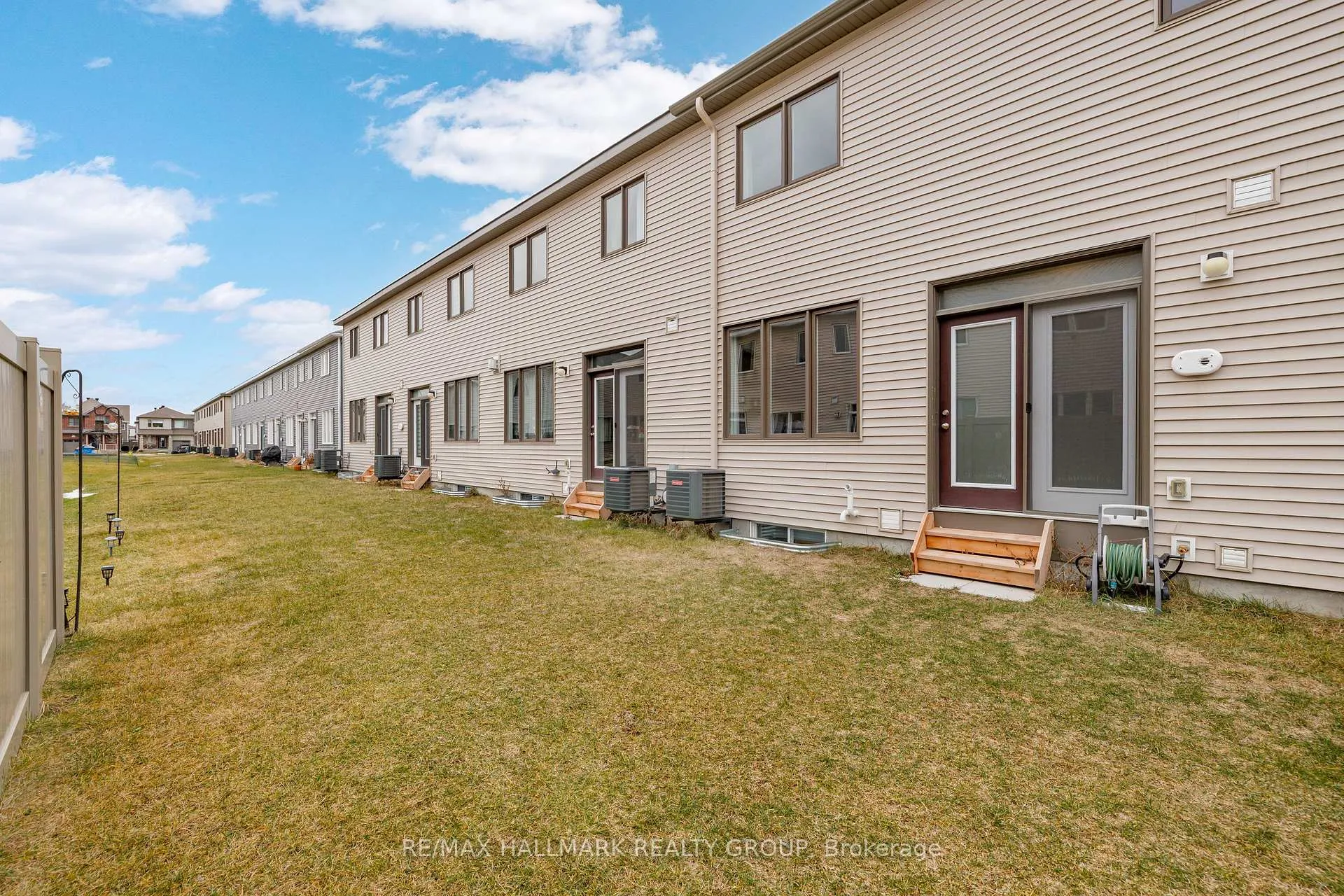 Photo 421 of 1076 Curraglass Walk, Ottawa, Kanata - Katimavik — HOMEH