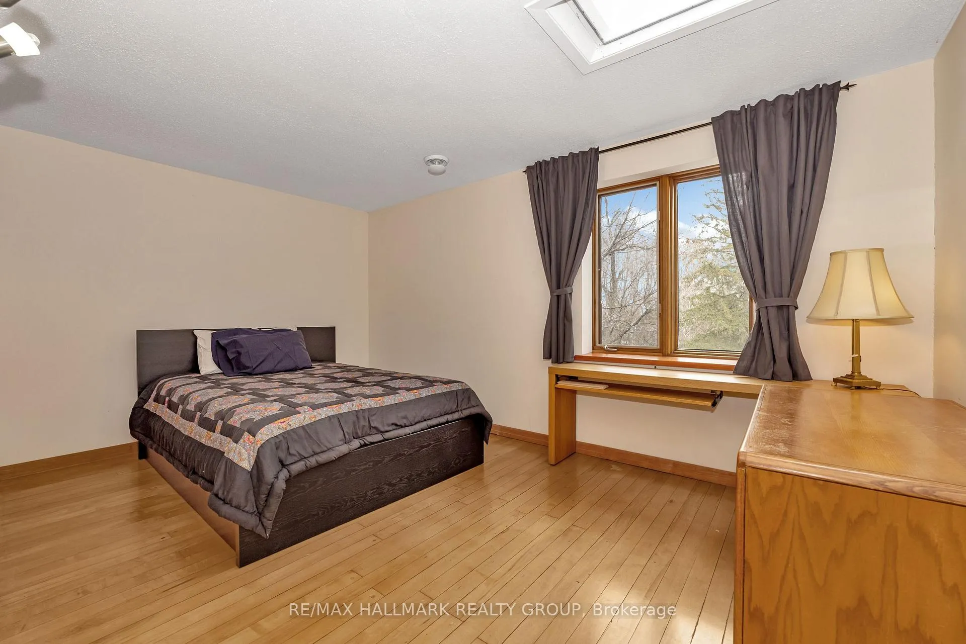 Photo 246 of 42 Twilight (Davidson) Crescent, Ottawa, Rothwell Heights — HOMEH