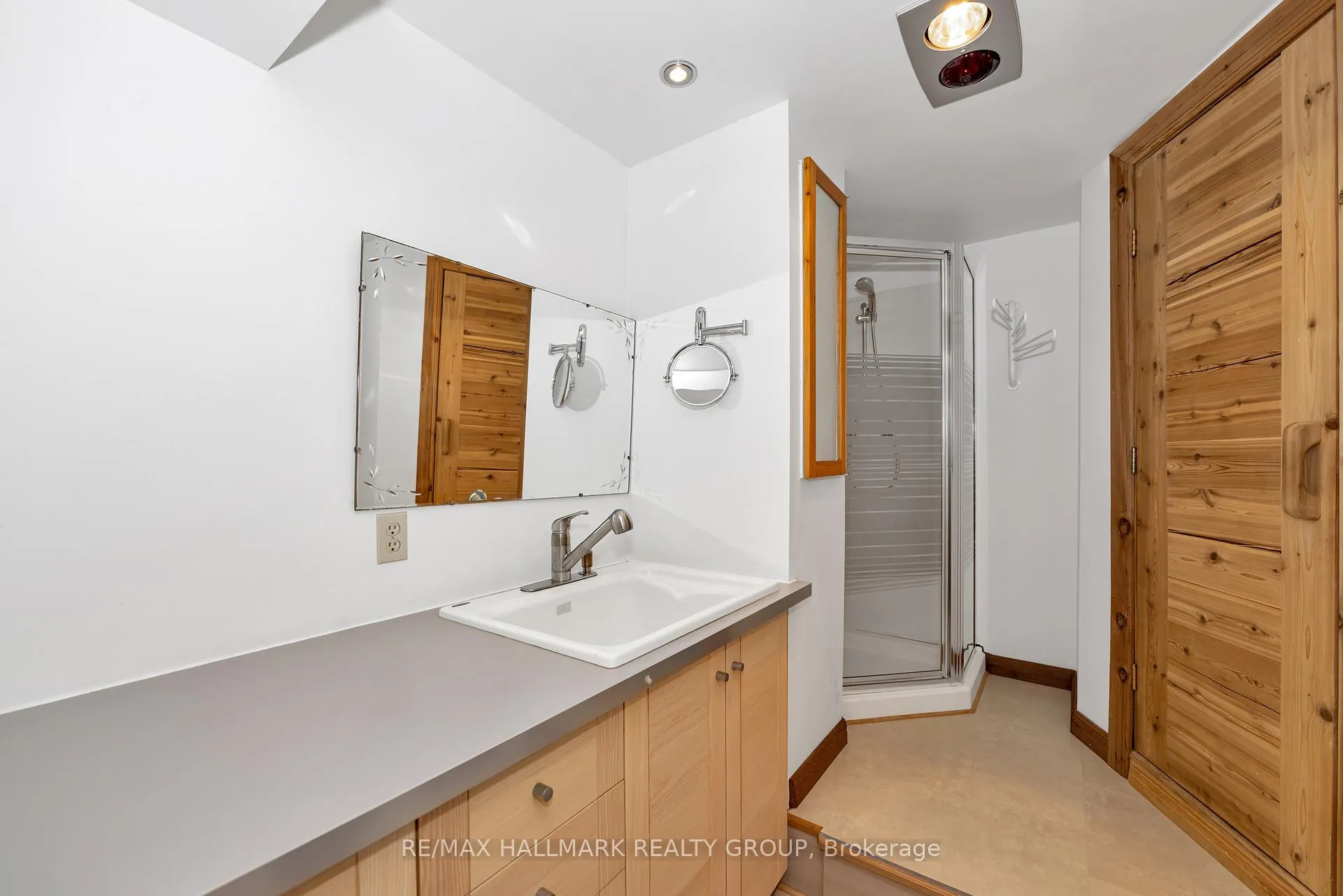Photo 289 of 42 Twilight (Davidson) Crescent, Ottawa, Rothwell Heights — HOMEH
